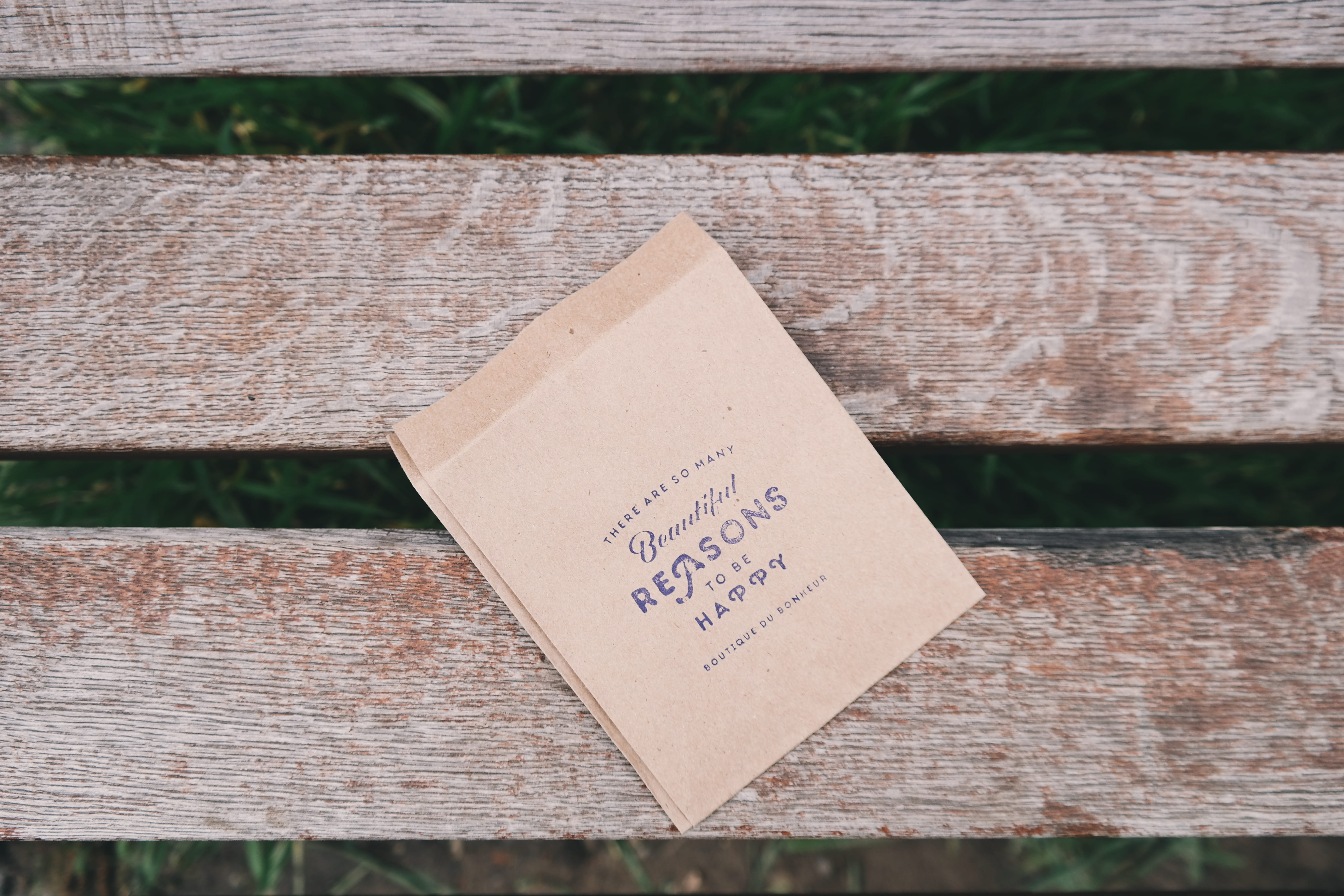 communication, day, mail, plank, brown, paper bag, western script, wood - Material, sign, envelope, information, printing, close-up, gift bag, message, HD Wallpaper