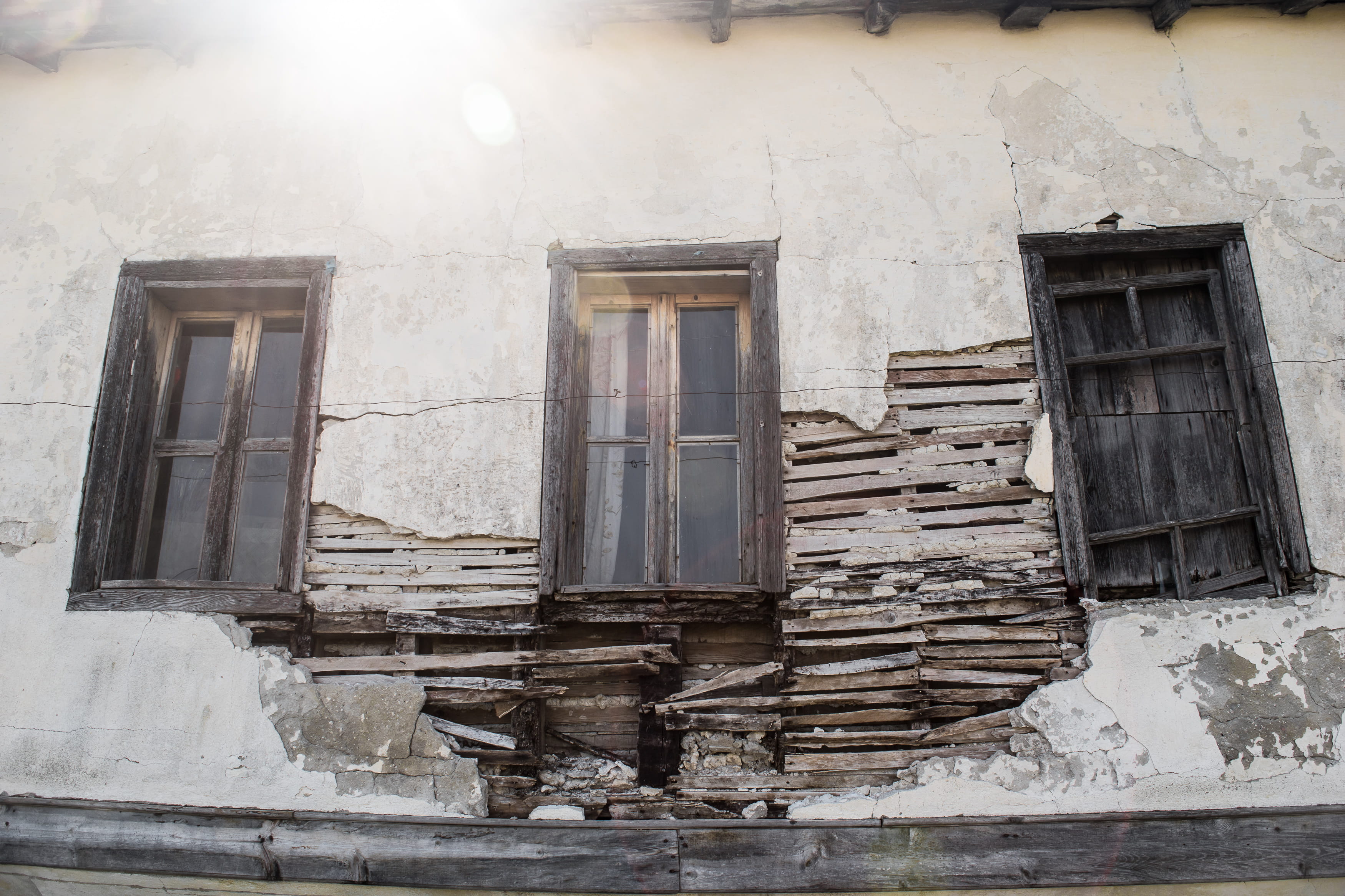 elcarito, day, ruined, outdoors, building exterior, deterioration, wall - building feature, wall, albania, low angle view, daylight, house, run-down, wood, HD Wallpaper