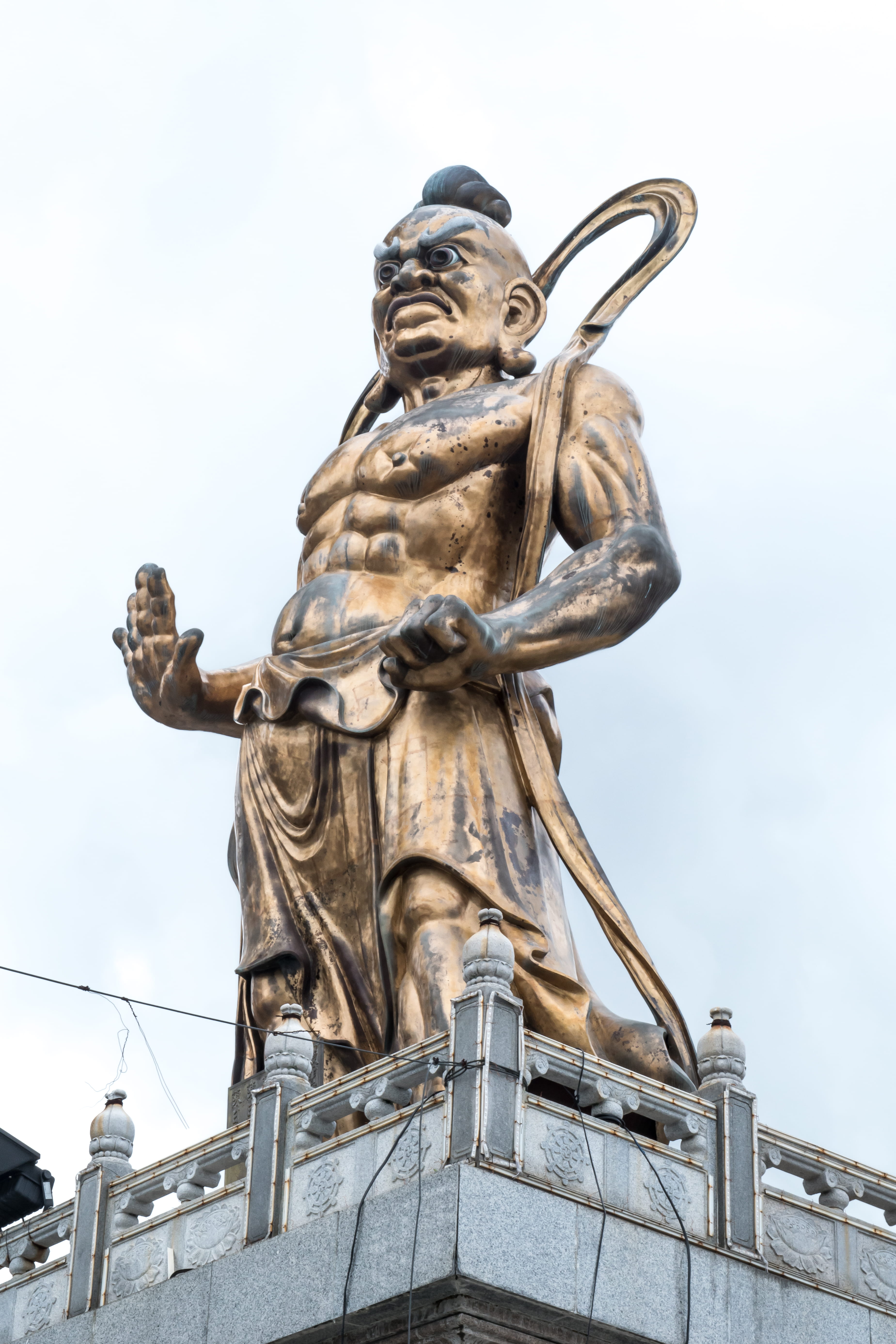 built structure, kek lok si temple, low angle view, statue, god, human representation, memorial, the past, 5K, bronze, creativity, outdoor, art and craft, Phone HD Wallpaper