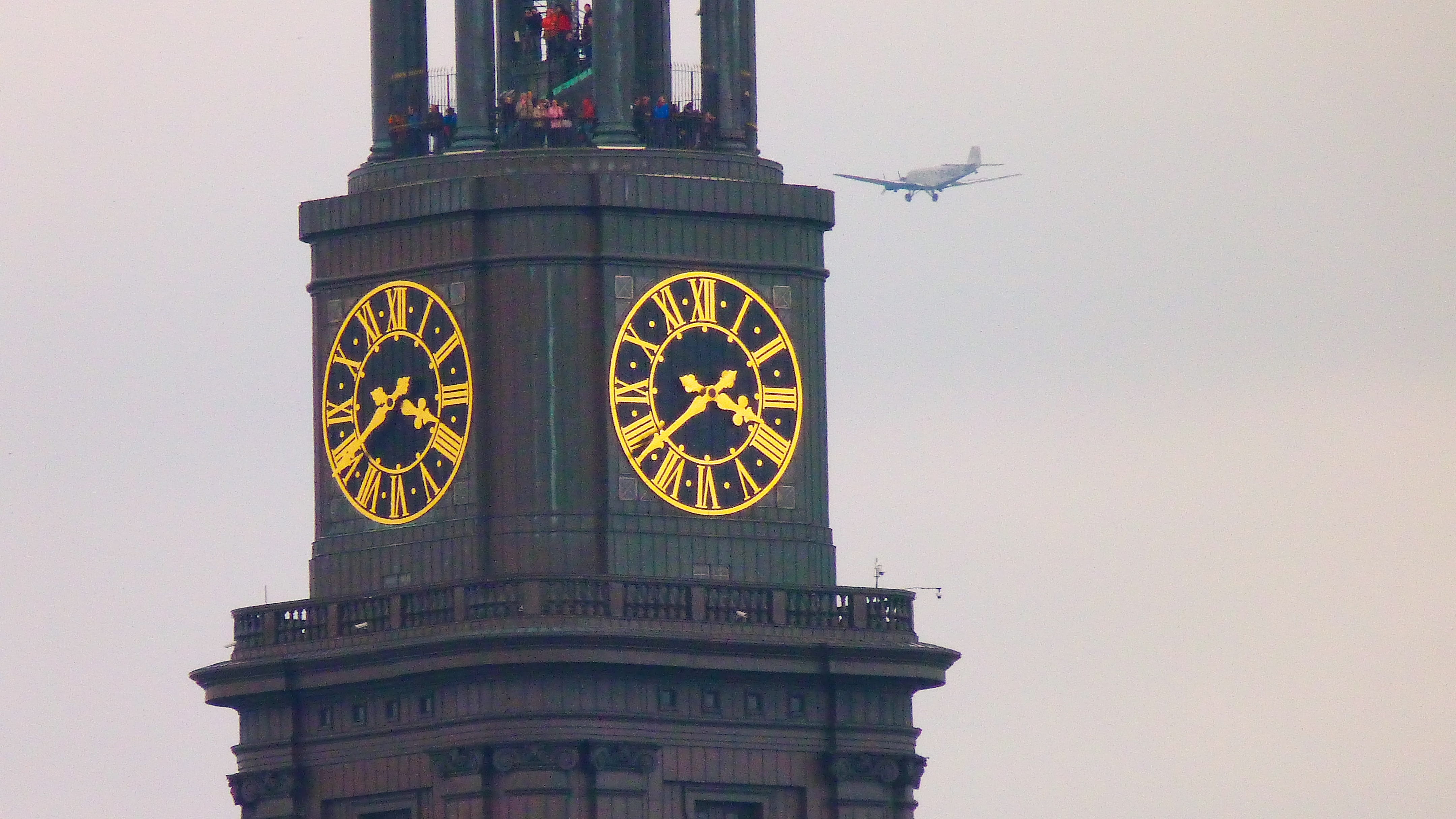 clear sky, low angle view, built structure, Hamburg, Steeple, time, building exterior, 4K, the past, sky, nature, minute hand, michel, Clock, architecture, HD Wallpaper