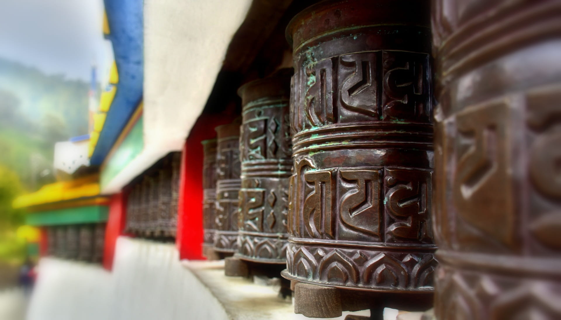 close-up, temple, place of worship, wheel, craft, focus on foreground, culture, metal, architecture, day, buddhist, building, indoors, ornate, art and craft, HD Wallpaper