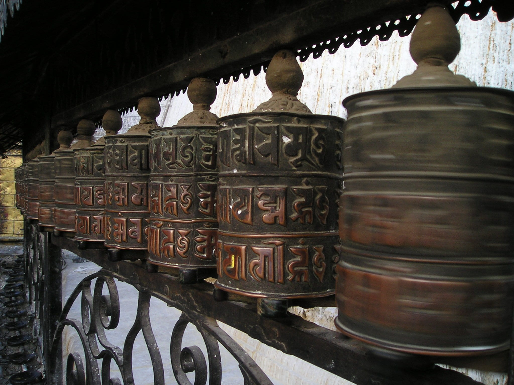 text, lot, day, spirituality, 1080P, built structure, brown, tibet, metal, asia, communication, lid, religion, turn, no people, believe, jar, craft, spiritual, HD Wallpaper