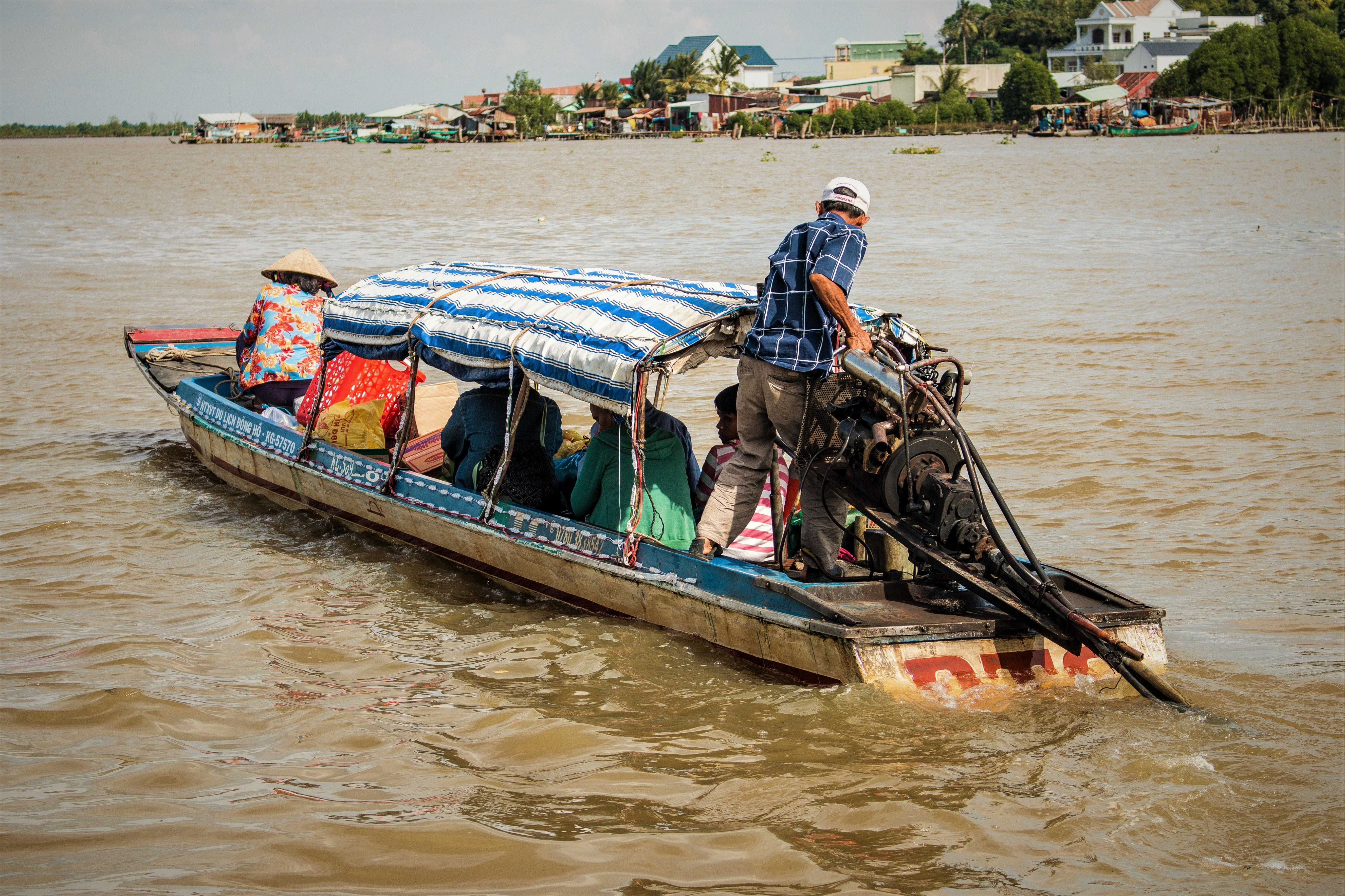 nature, real people, boat, ha tien, waterfront, water, incidental people, work, nautical vessel, communism, port, day, leninism, socialism, transportation, HD Wallpaper