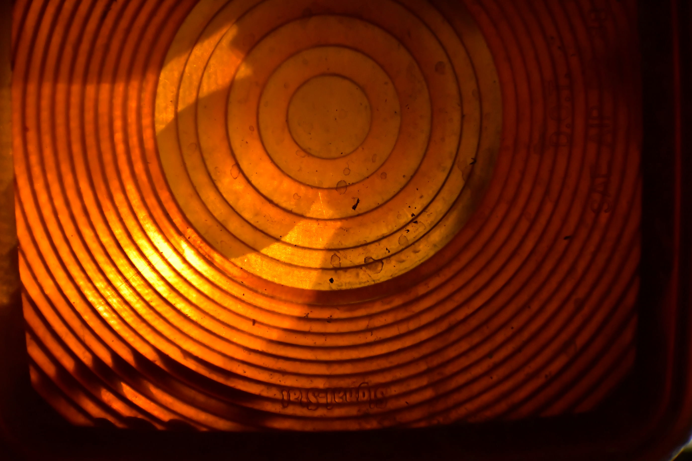 architecture, extreme close-up, ornament, concentric, lamp, fractal, close-up, lighting, shape, sphere, night, heart, diwali, spiral, no people, led, lightbulb, HD Wallpaper