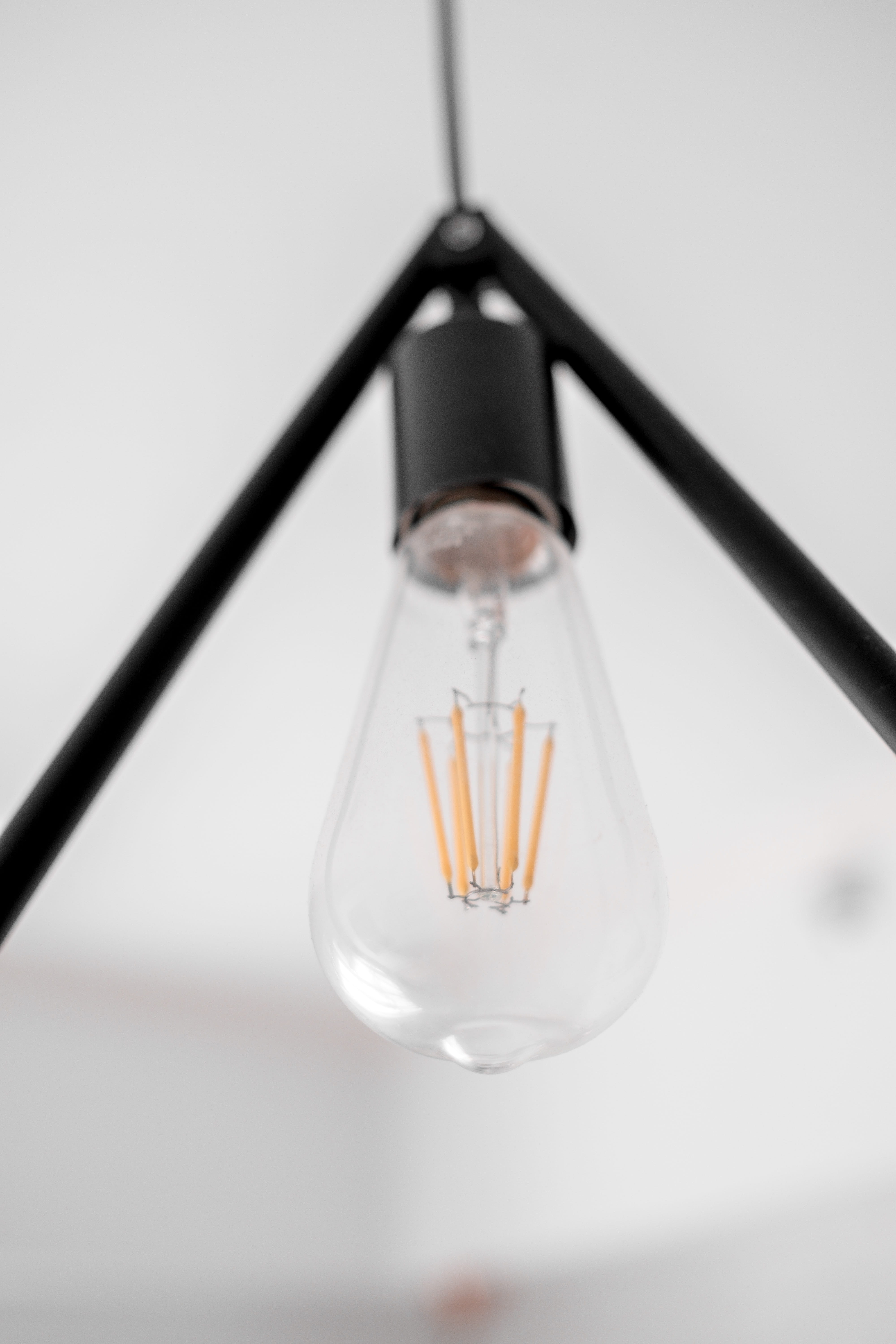 transparent, hanging, education, interior, minimalist, lightbulb, research, lampshade, science, lamp, neon, studio shot, pottery, electricity, light bulb, Phone HD Wallpaper