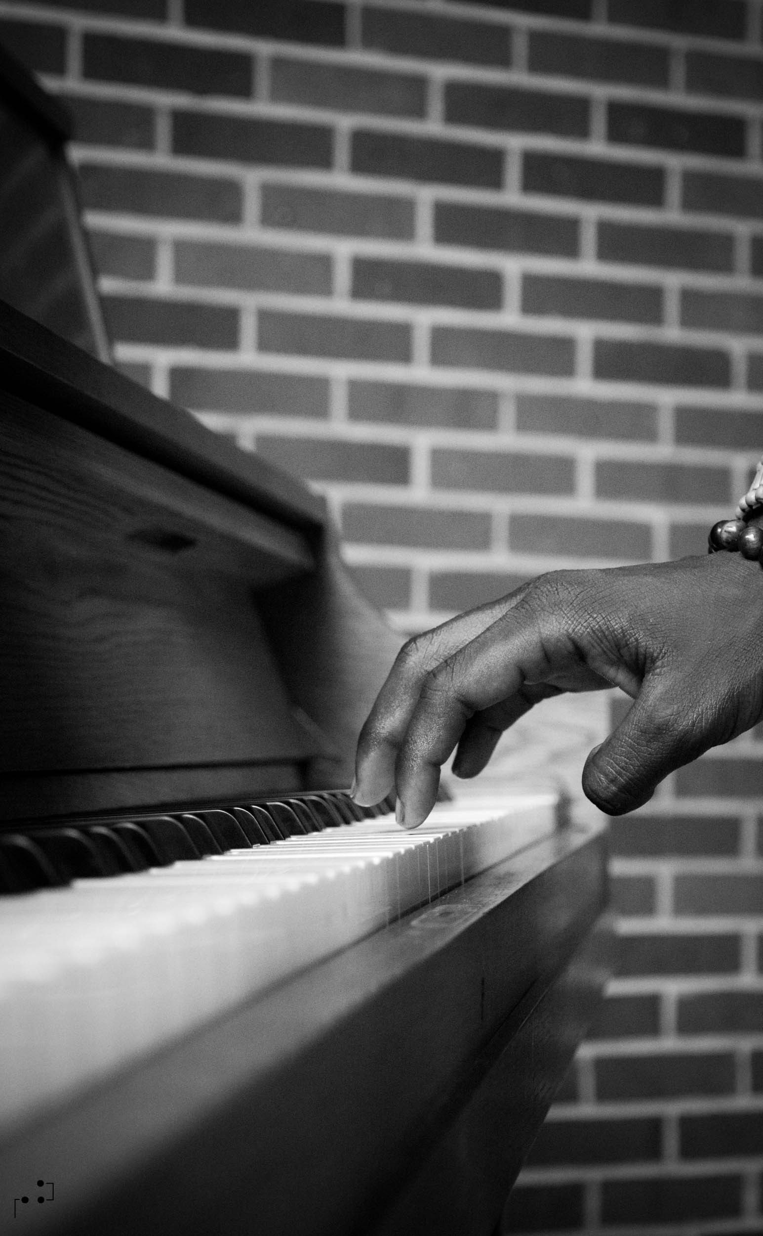 hands, 1080P, monochrome, piano, music, Phone HD Wallpaper