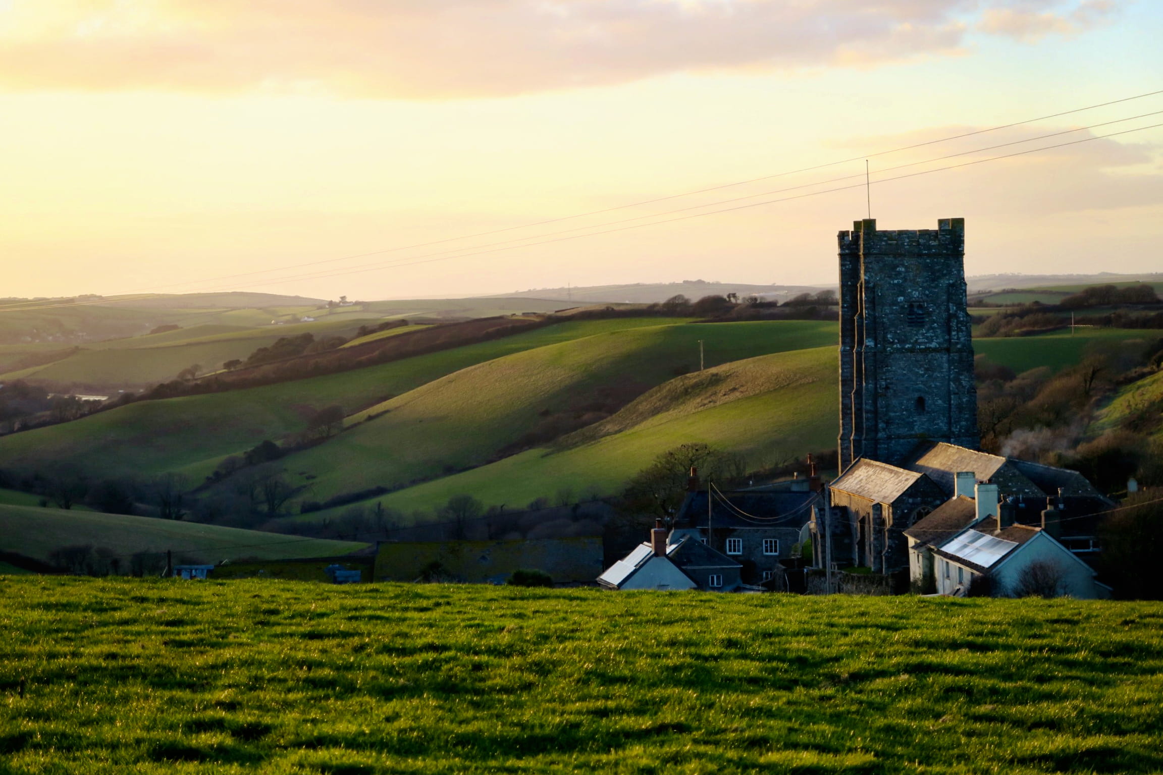 chapel, building, beauty in nature, built structure, land, non-urban scene, east prawle, environment, field, rollingfields, southwest, architecture, landscape, HD Wallpaper