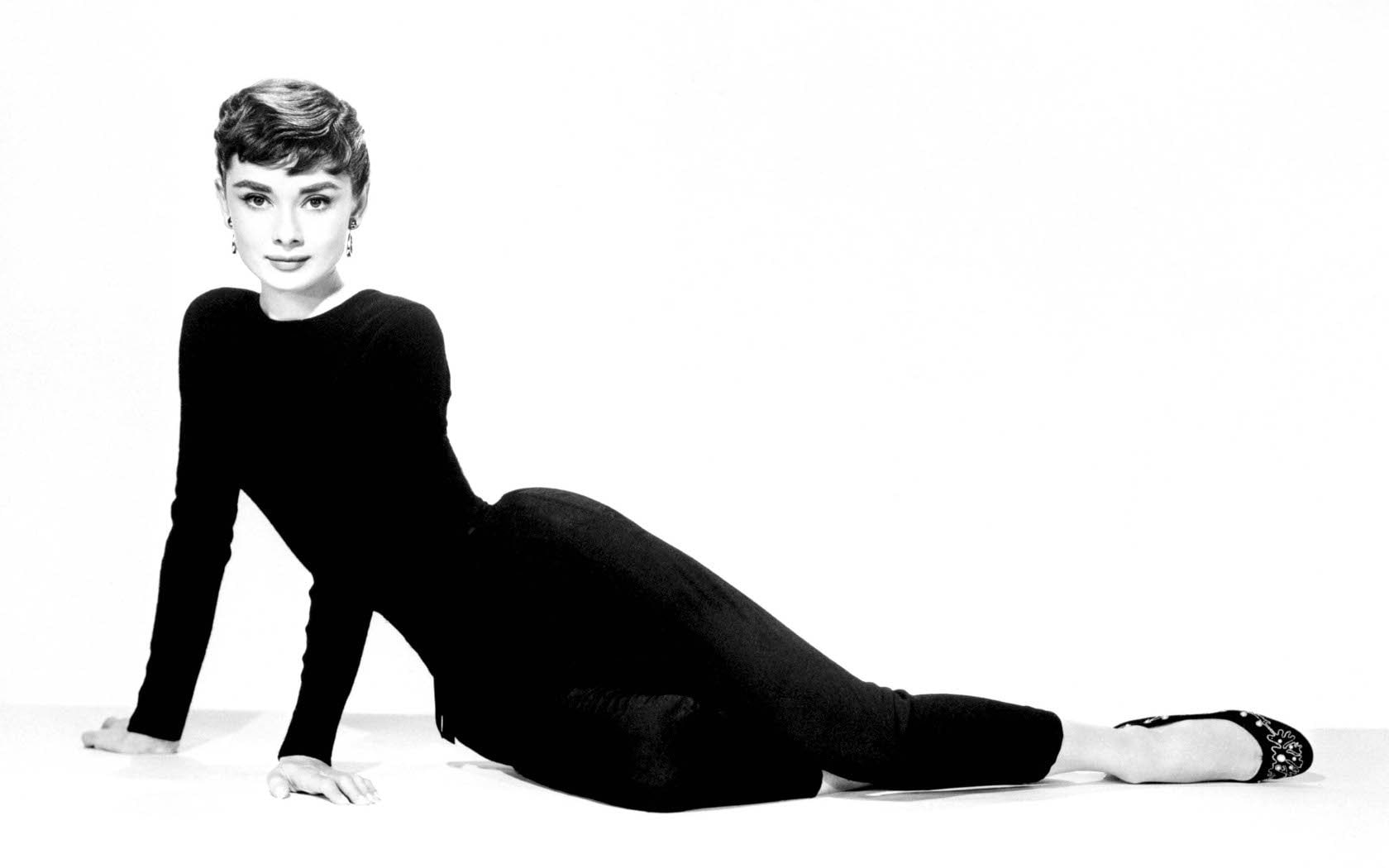 hepburn, 720P, monochrome, audrey, HD Wallpaper