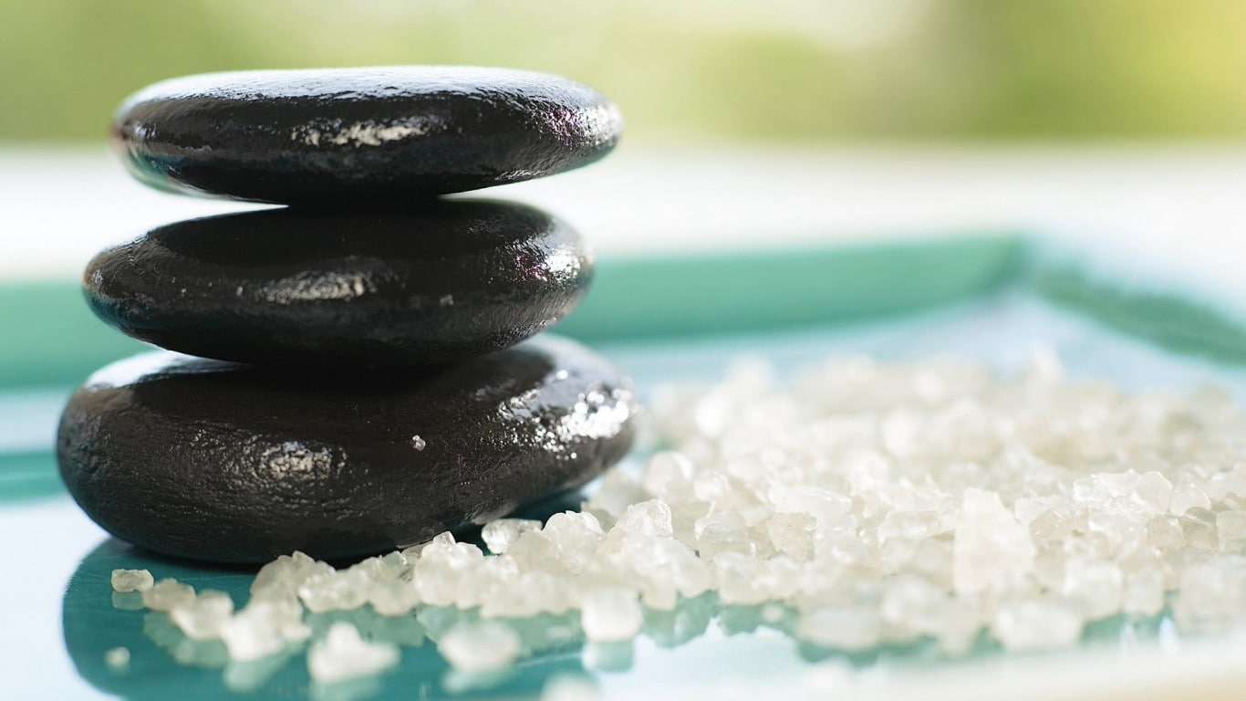 solid, luxury, wealth, 720P, zen, selective focus, stone - object, close-up, spa treatment, food, relaxation, still life, pebble, black color, focus on foreground, HD Wallpaper