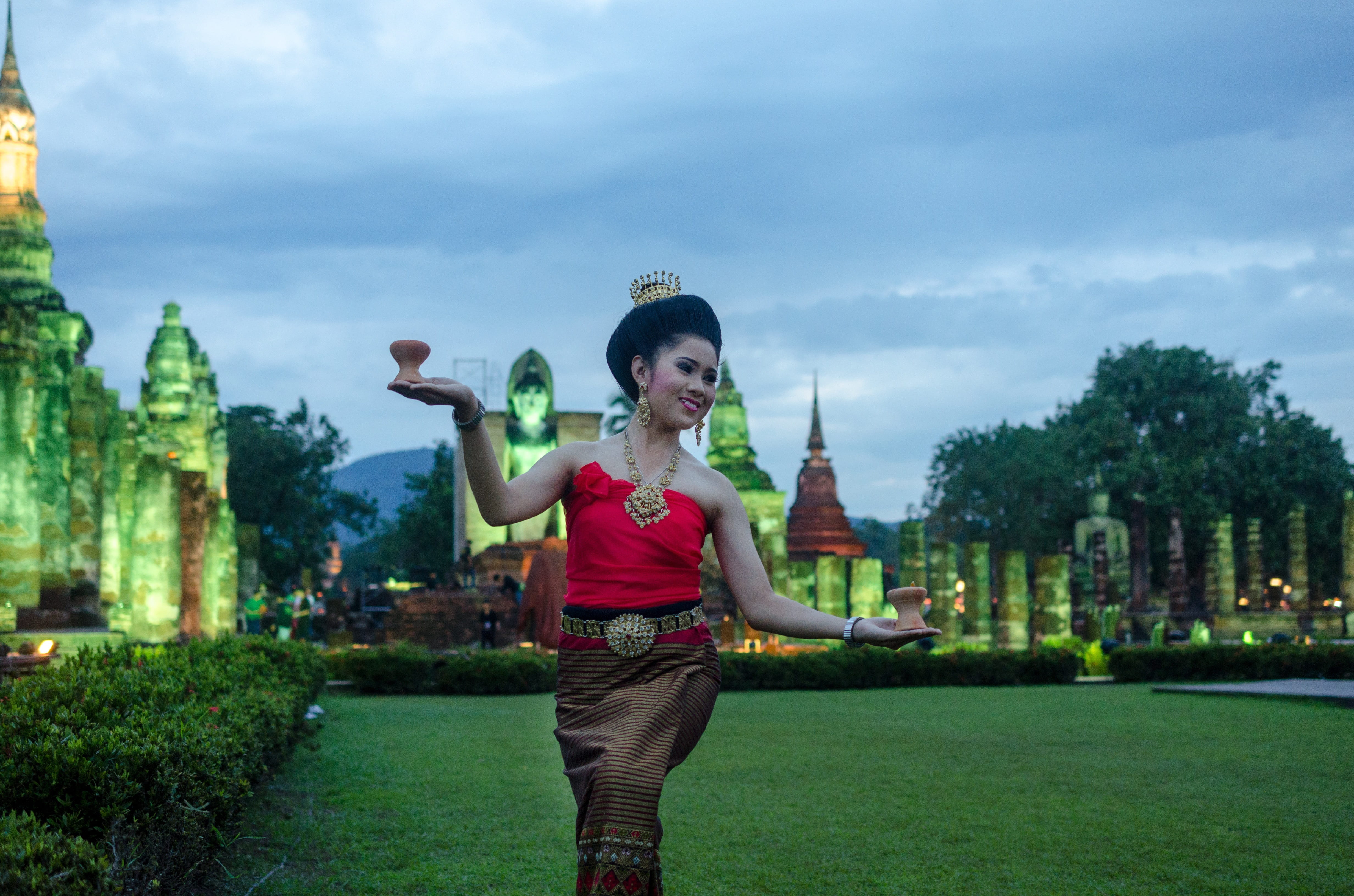 grass, day, Thailand, three quarter length, tree, nature, cloud - sky, sky, leisure activity, 4K, real people, women, front view, young women, Happiness, HD Wallpaper