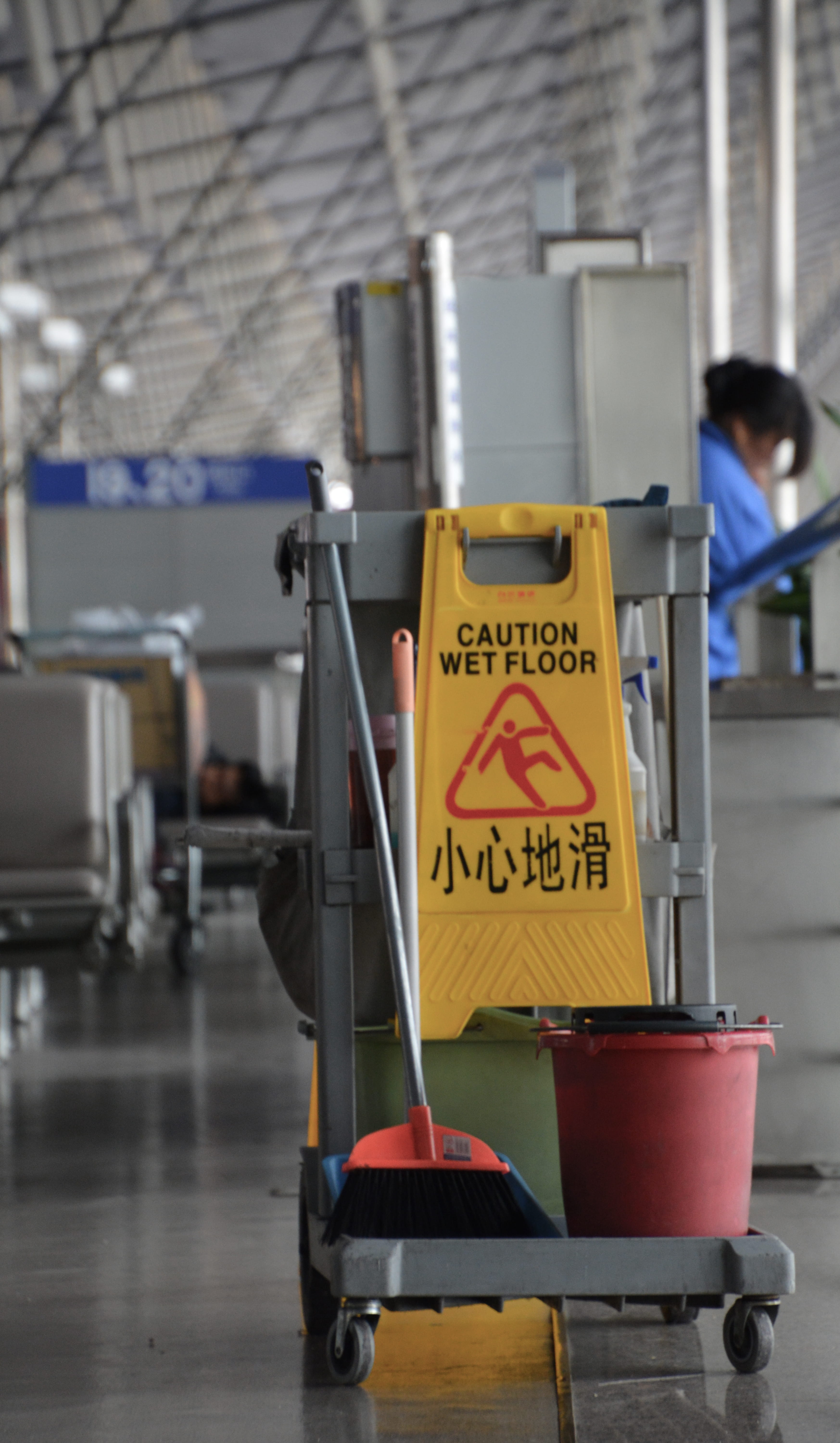 5K, focus on foreground, sign, incidental people, safety, warning sign, communication, industry, pudong international airport, machinery, protection, airport, Phone HD Wallpaper