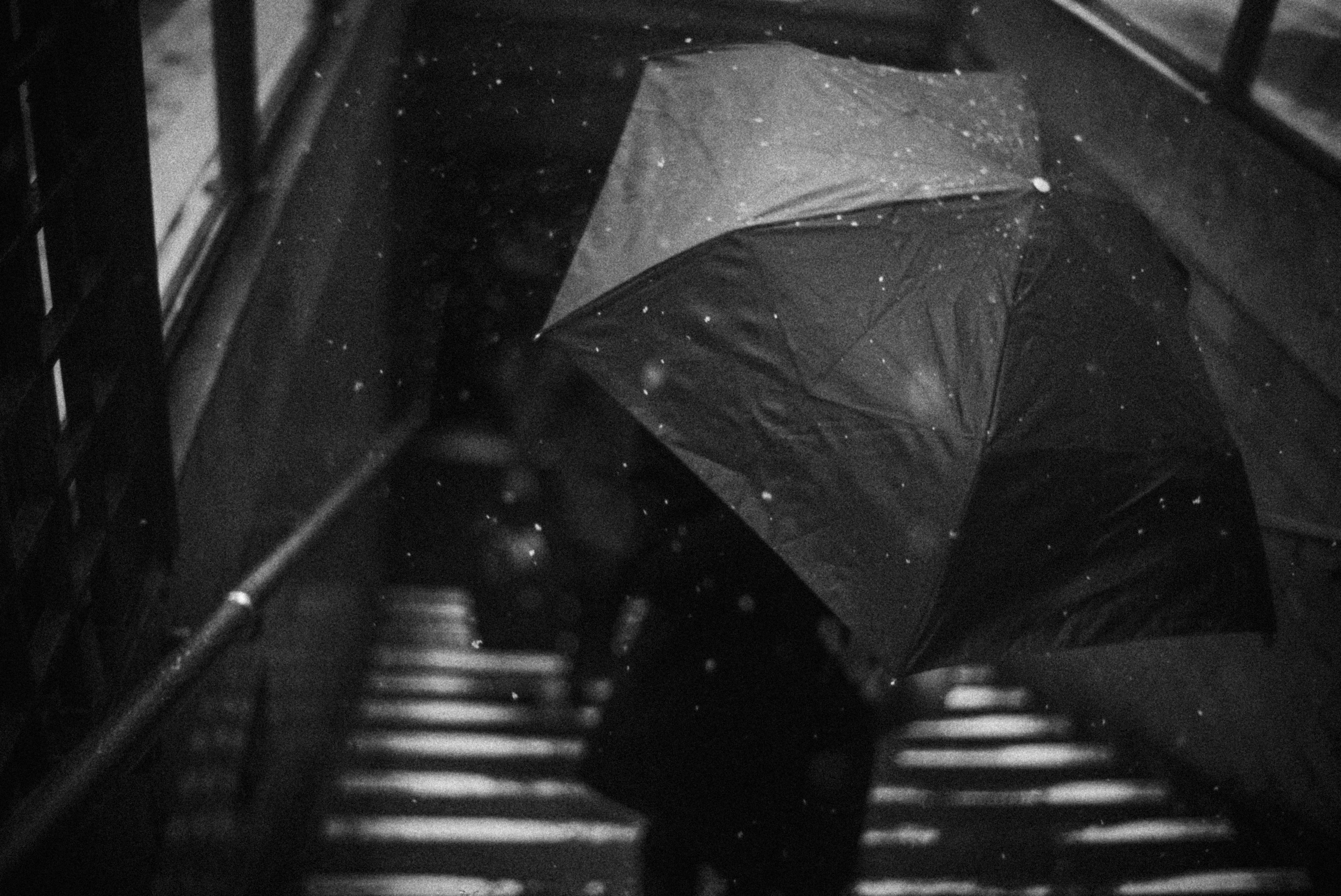 focus on foreground, moody, no people, leica camera, subway, steps, gray, stairs, grayscale, germany, johannes roth, raindrop, street, rain, staircase, HD Wallpaper