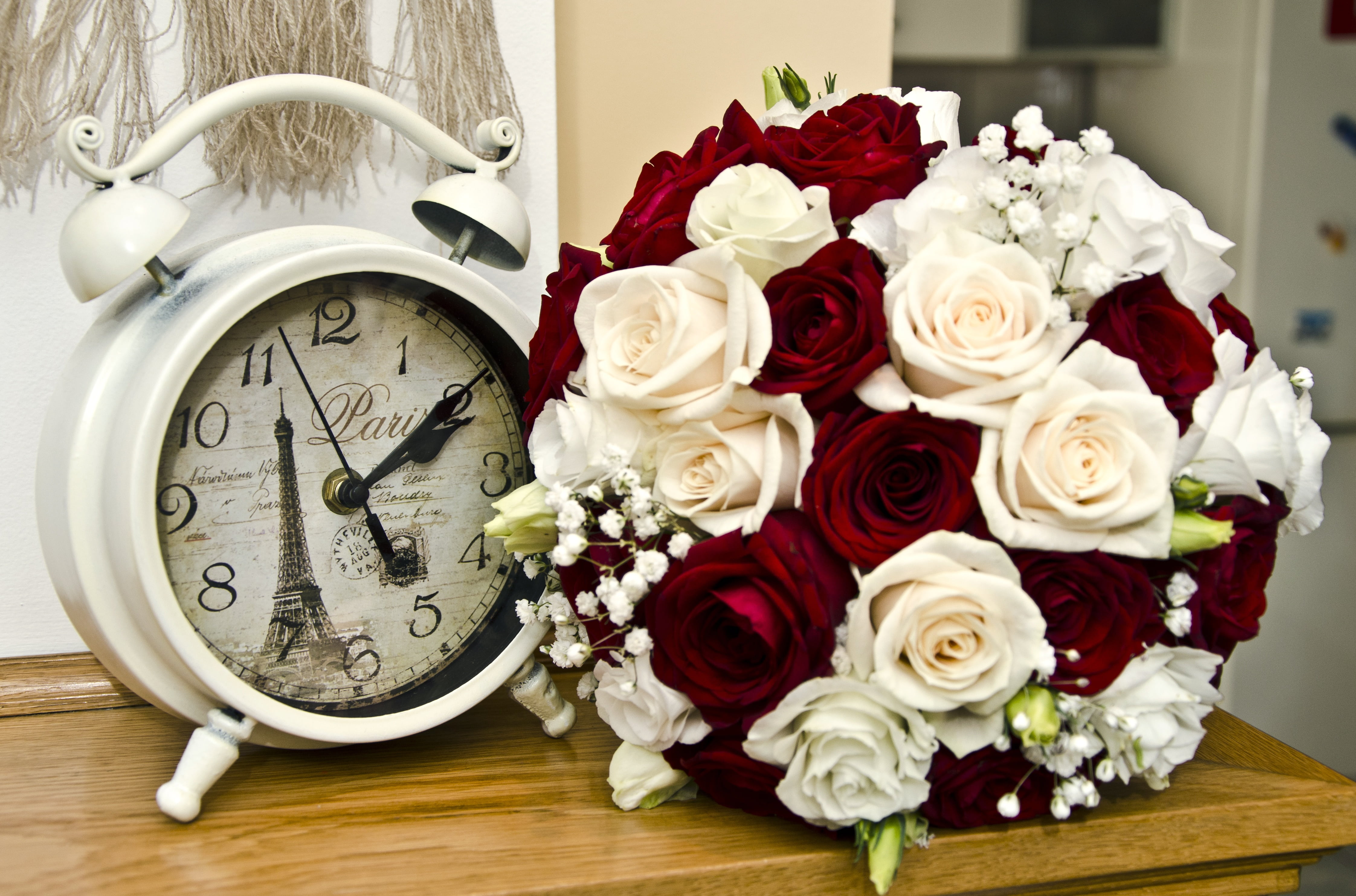 decoration, floral pattern, rose, inflorescence, fragility, white, brown, plant, flower arrangement, bunch of flowers, romance, flower head, nature, paris, HD Wallpaper