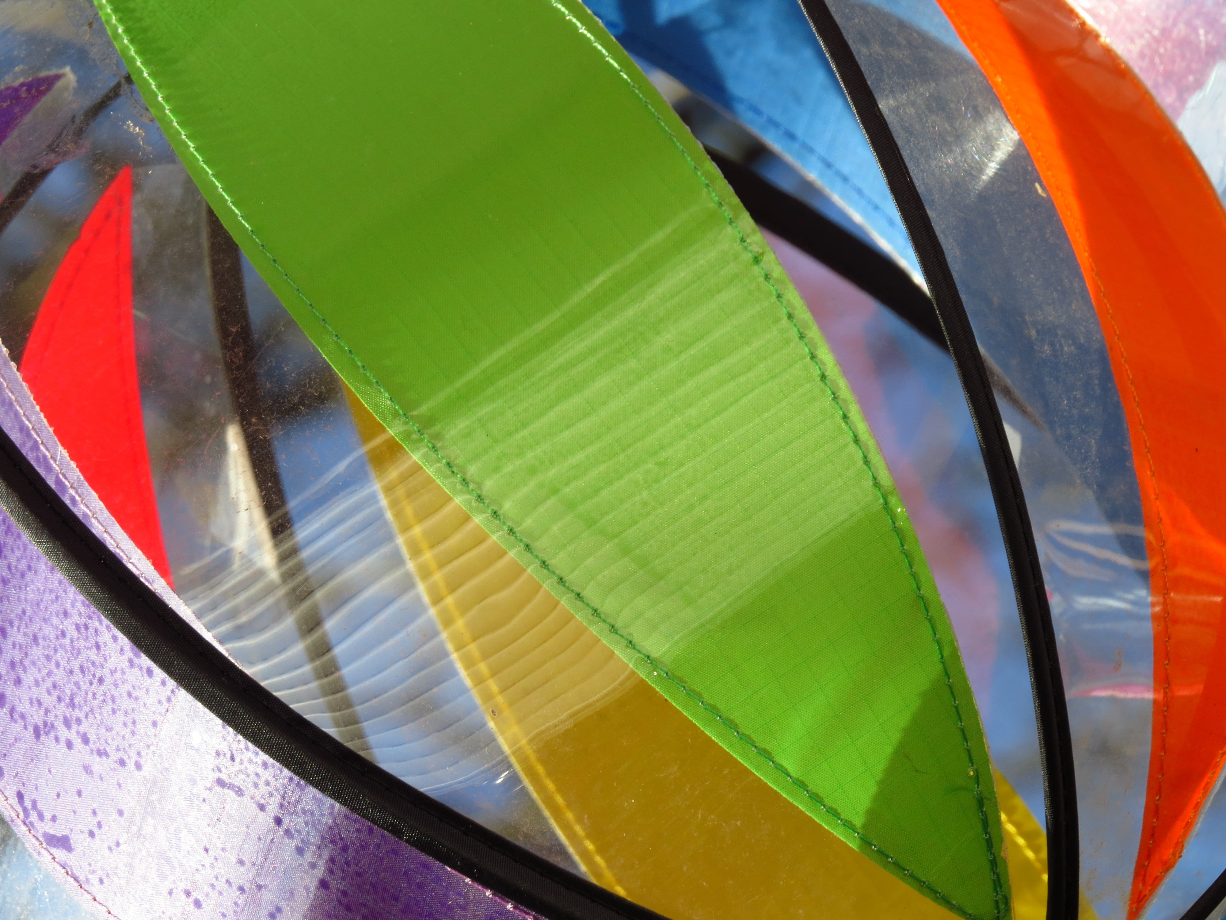 turn, glass - material, wind power, red, no people, creativity, outdoors, movement, color, object, toys, garden decoration, colorful, art and craft, green color, HD Wallpaper