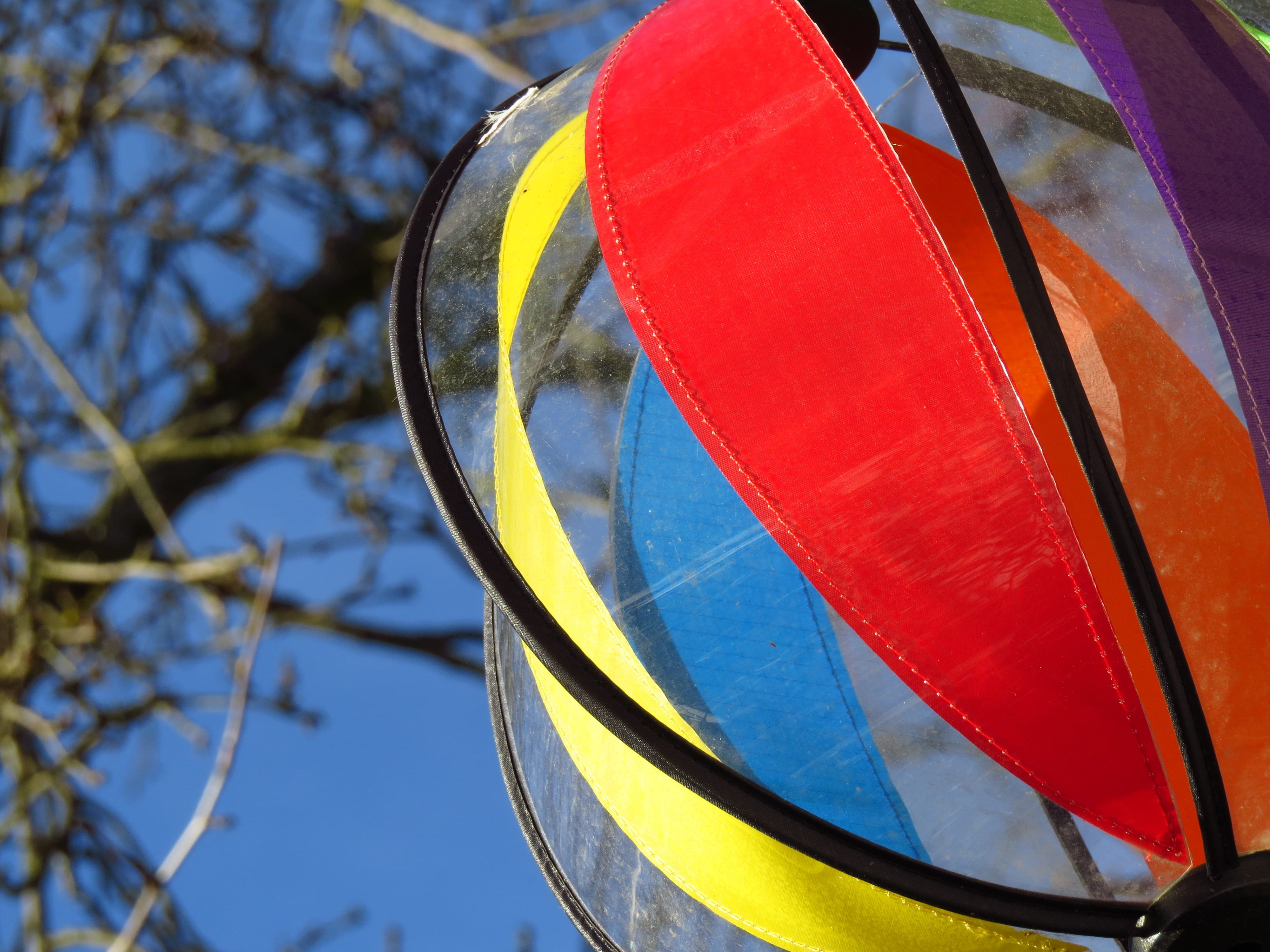 rainbow colors, ball, Blow, children toys, wind, movement, protection, blue, multi colored, garden, color, bright, focus on foreground, move, gartendeko, HD Wallpaper