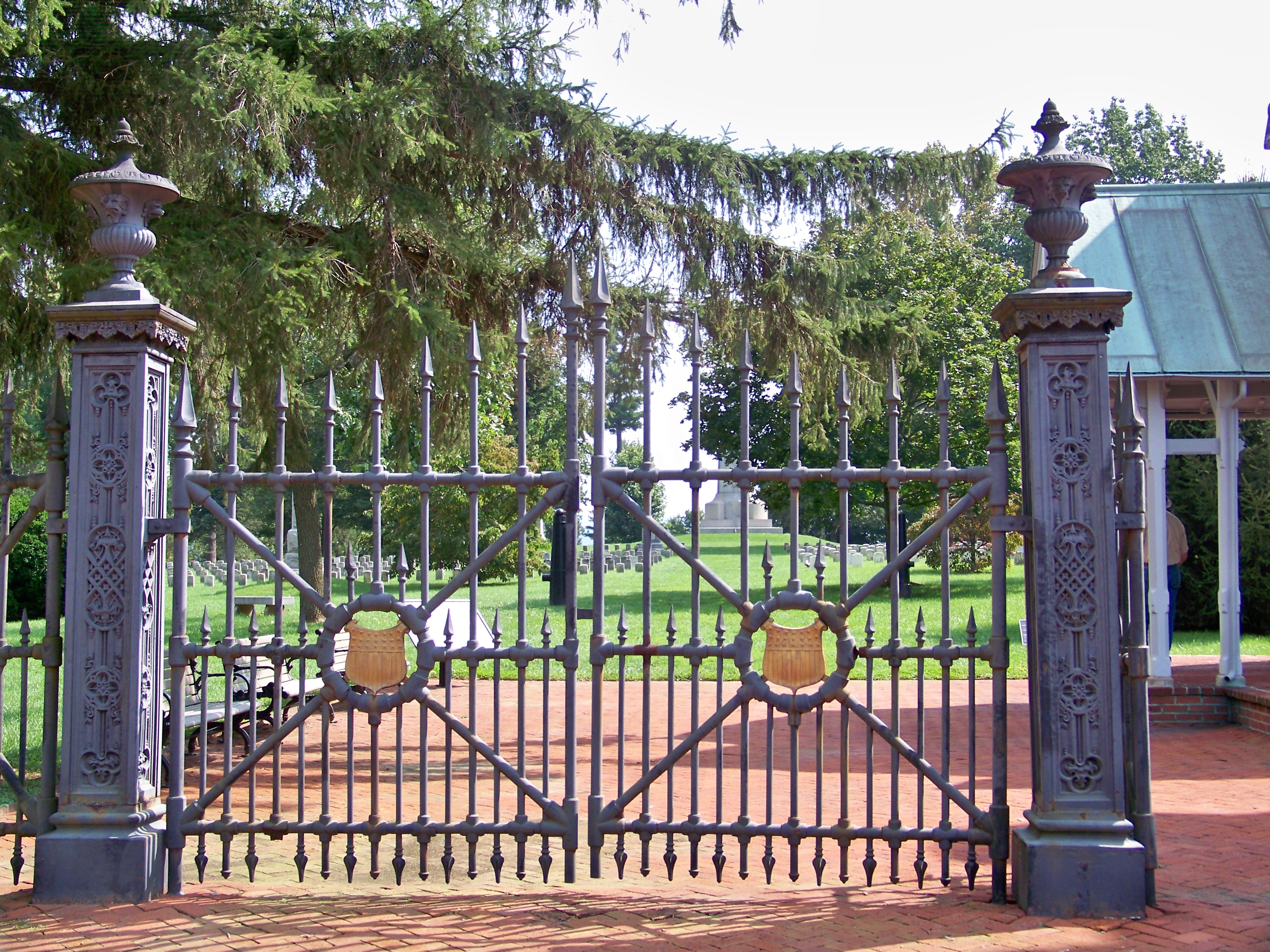 boundary, tree, no people, plant, sky, railing, ancient, 2K, design, antique, style, cemetery, decoration, ornate, old, gate, built structure, security, HD Wallpaper