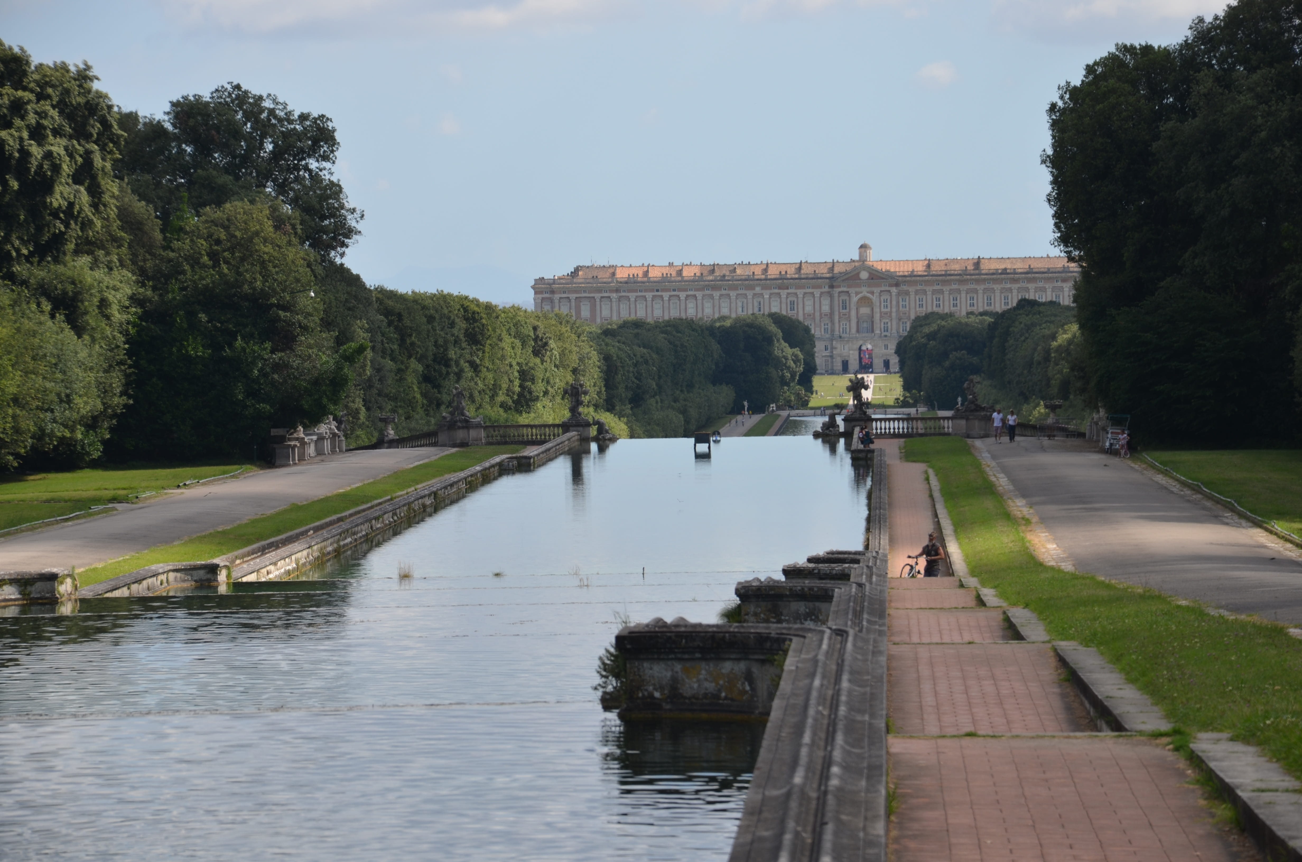 sky, bridge, travel destinations, history, water, the past, plant, lake, the royal palace of caserta, 4K, outdoors, campania, architecture, no people, HD Wallpaper