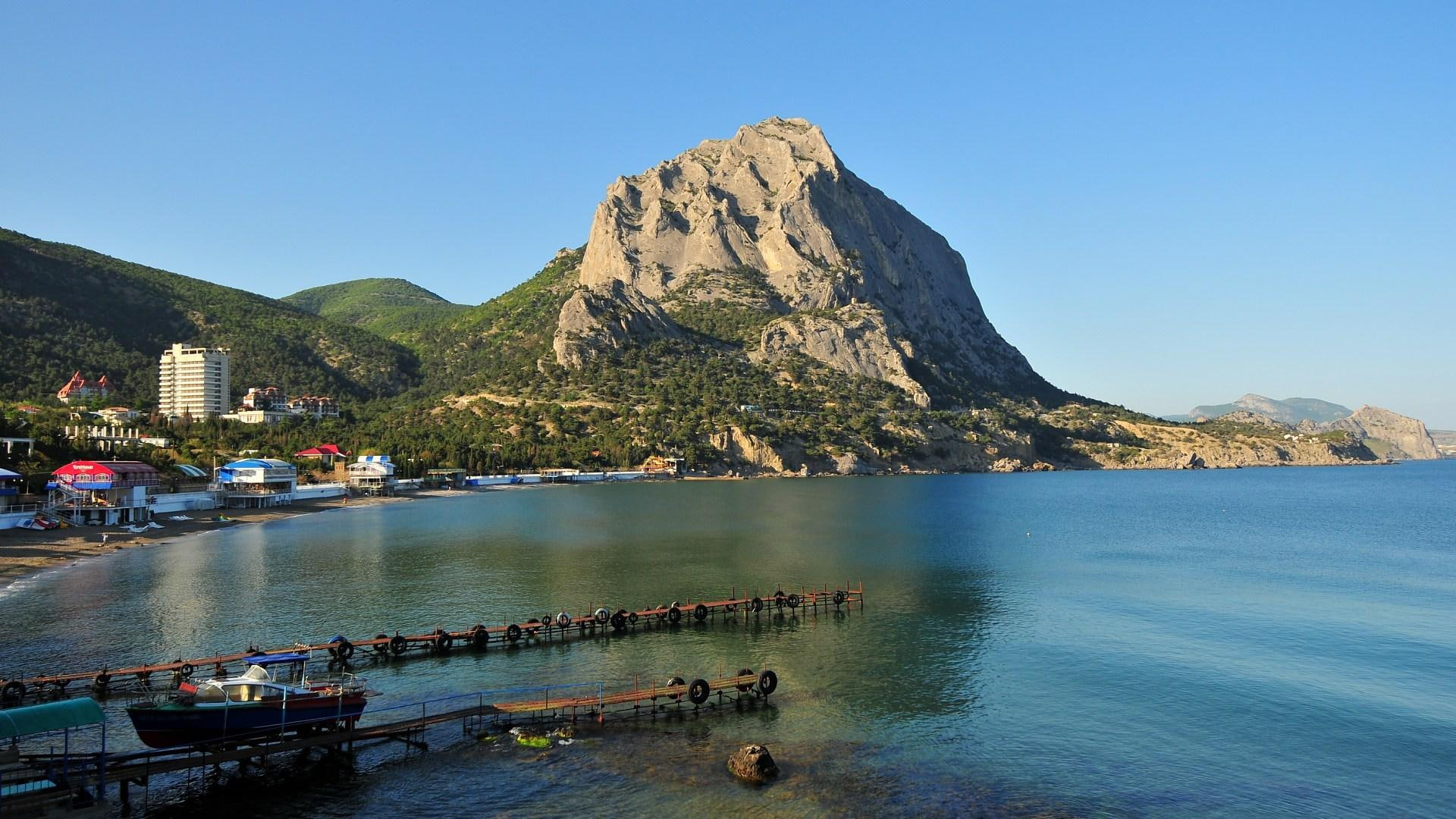 coastal, town, mountain, 1080P, coast, boat, nature and landscapes, HD Wallpaper