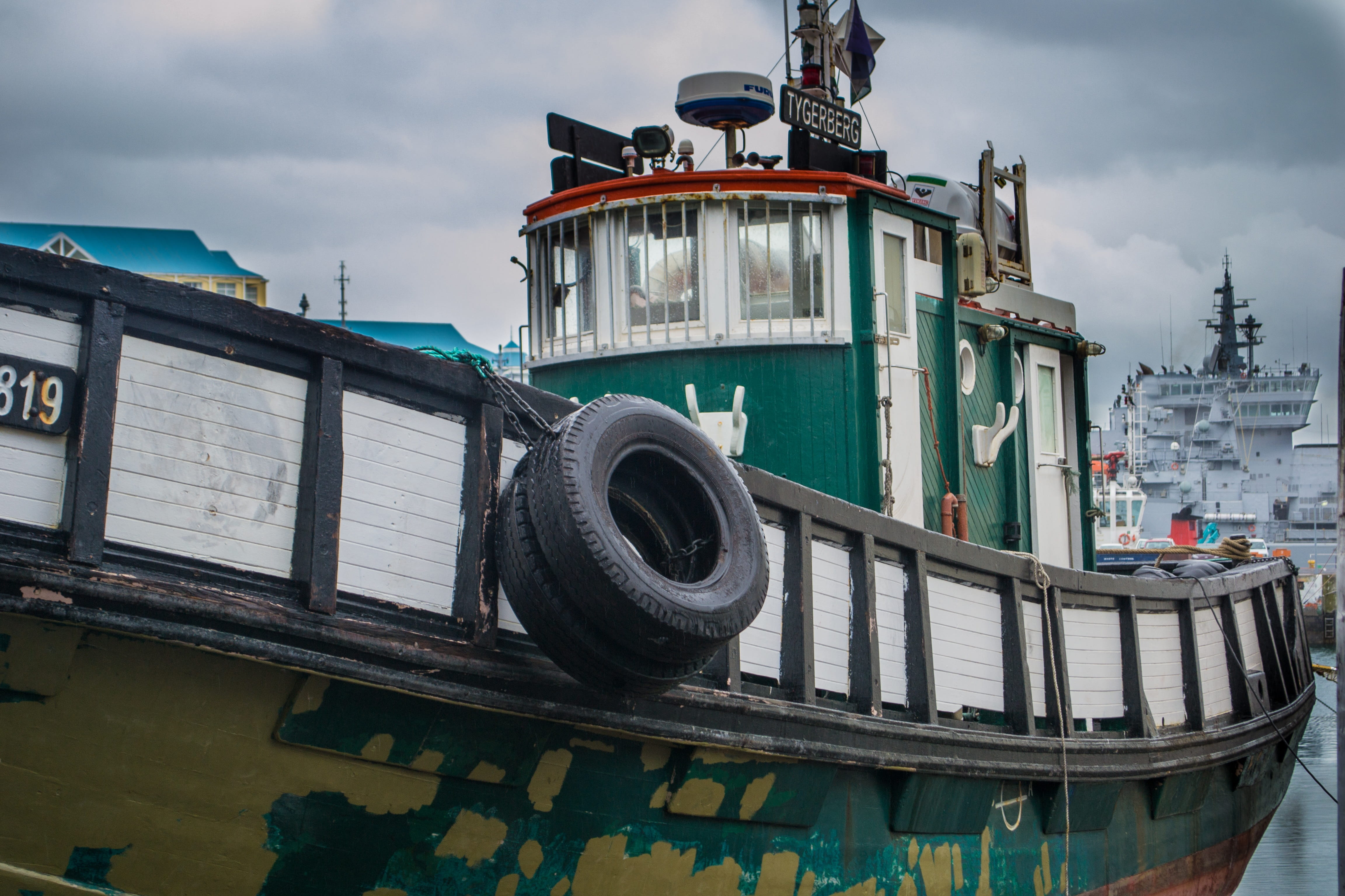 tire, nature, ship, harbour, mode of transportation, transportation, fishing, travel, day, cloud - sky, hout bay, wheel, sea, fish, tub, building exterior, HD Wallpaper