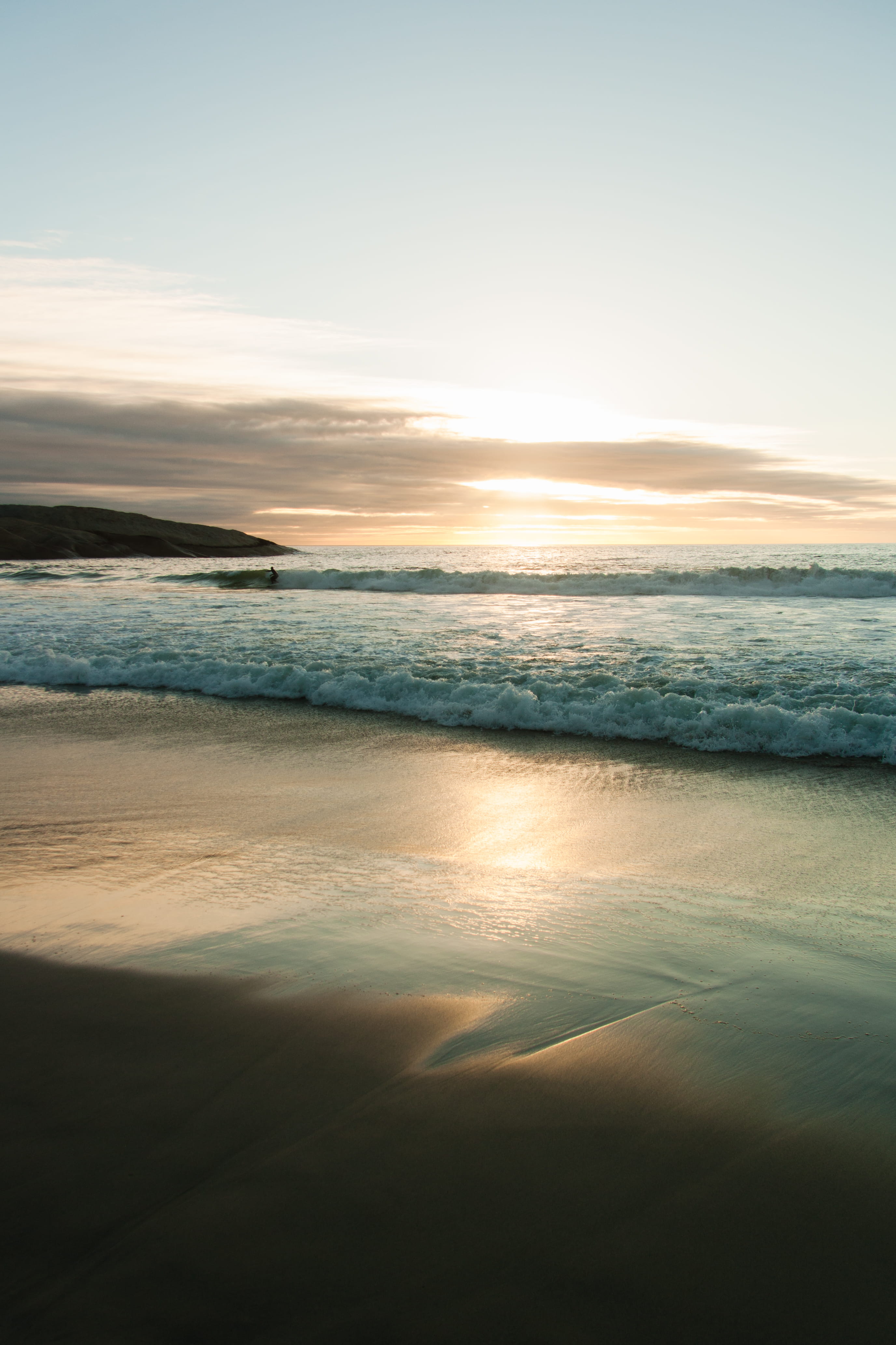 horizon over water, waves, cloud - sky, 4K, western cape, horizon, aquatic sport, surf, sunset, water, nature, sea, white water, beach, coast, Phone HD Wallpaper