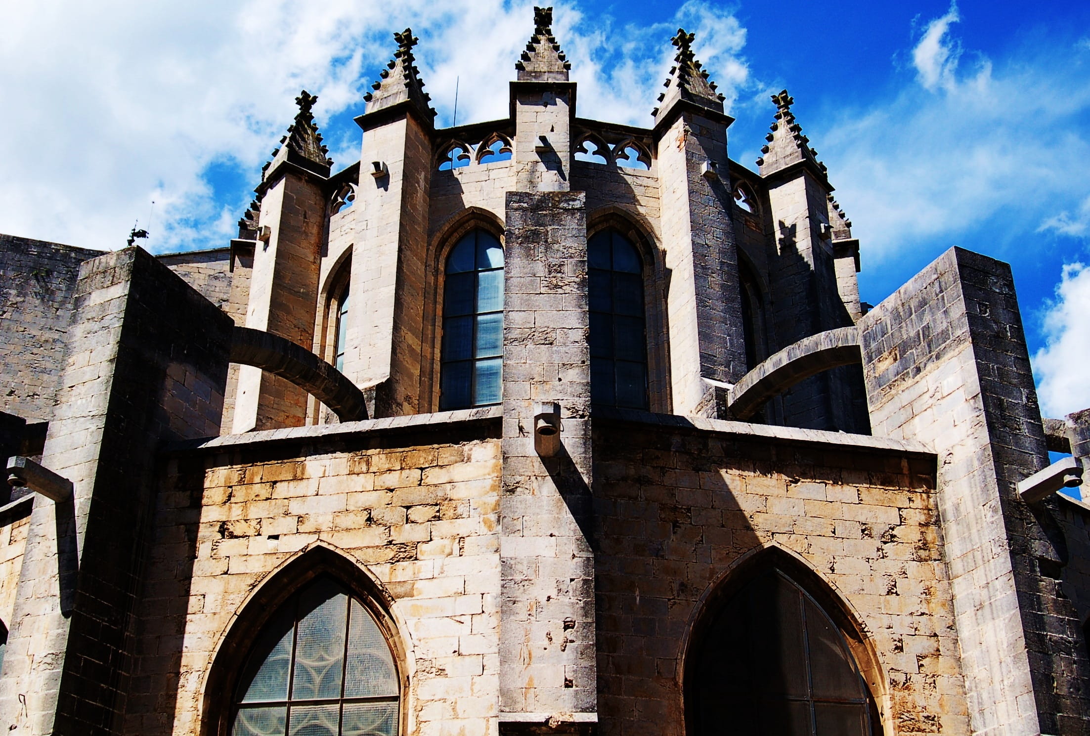 building exterior, nature, day, Cathedral, building, cloud - sky, travel destinations, place of worship, gothic style, the past, outdoors, majestic, arches, HD Wallpaper