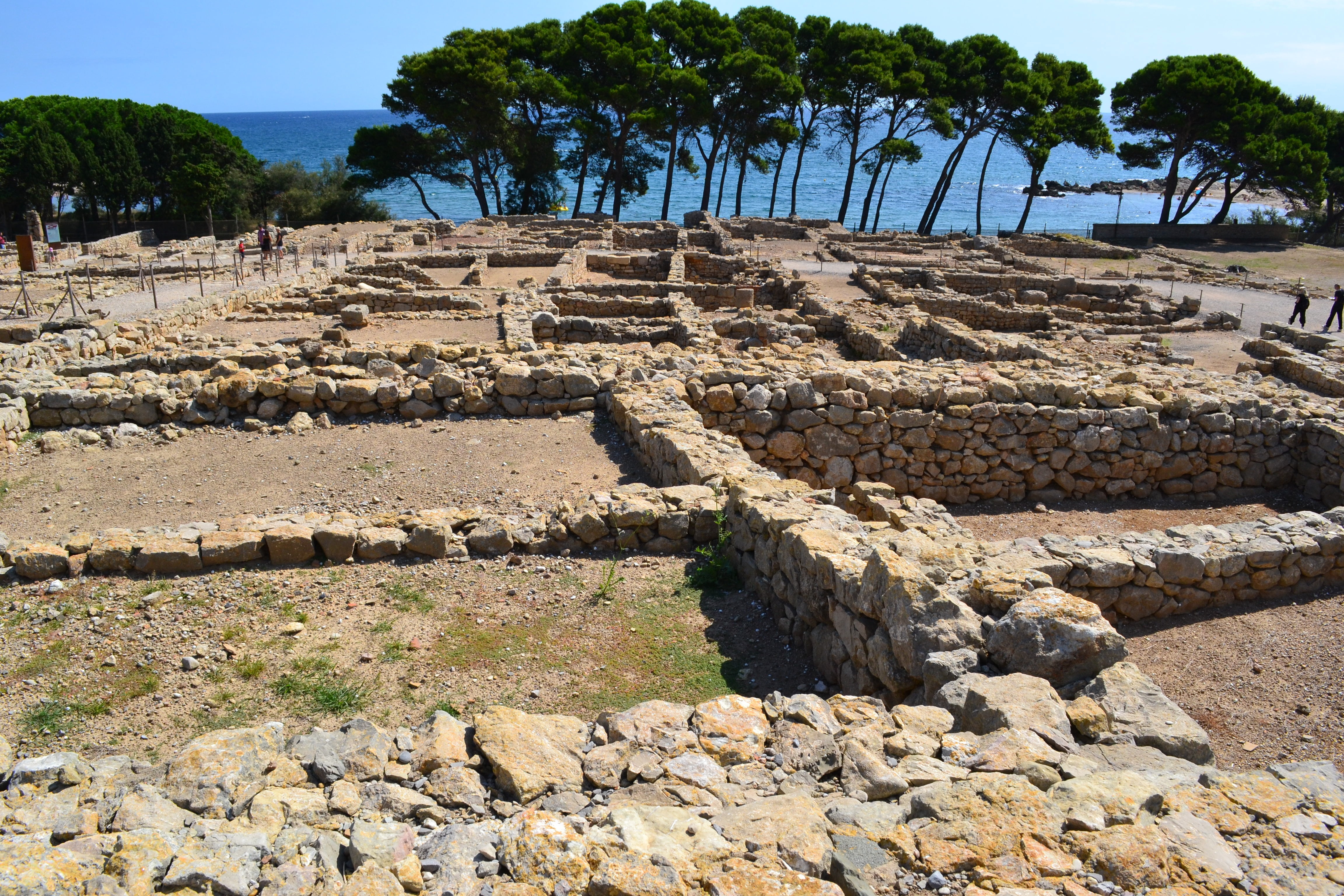 sea, ancient civilization, 4K, day, scenics - nature, archaeology, costa brava, landscape, stone - object, ruins of empúries, history, beauty in nature, HD Wallpaper