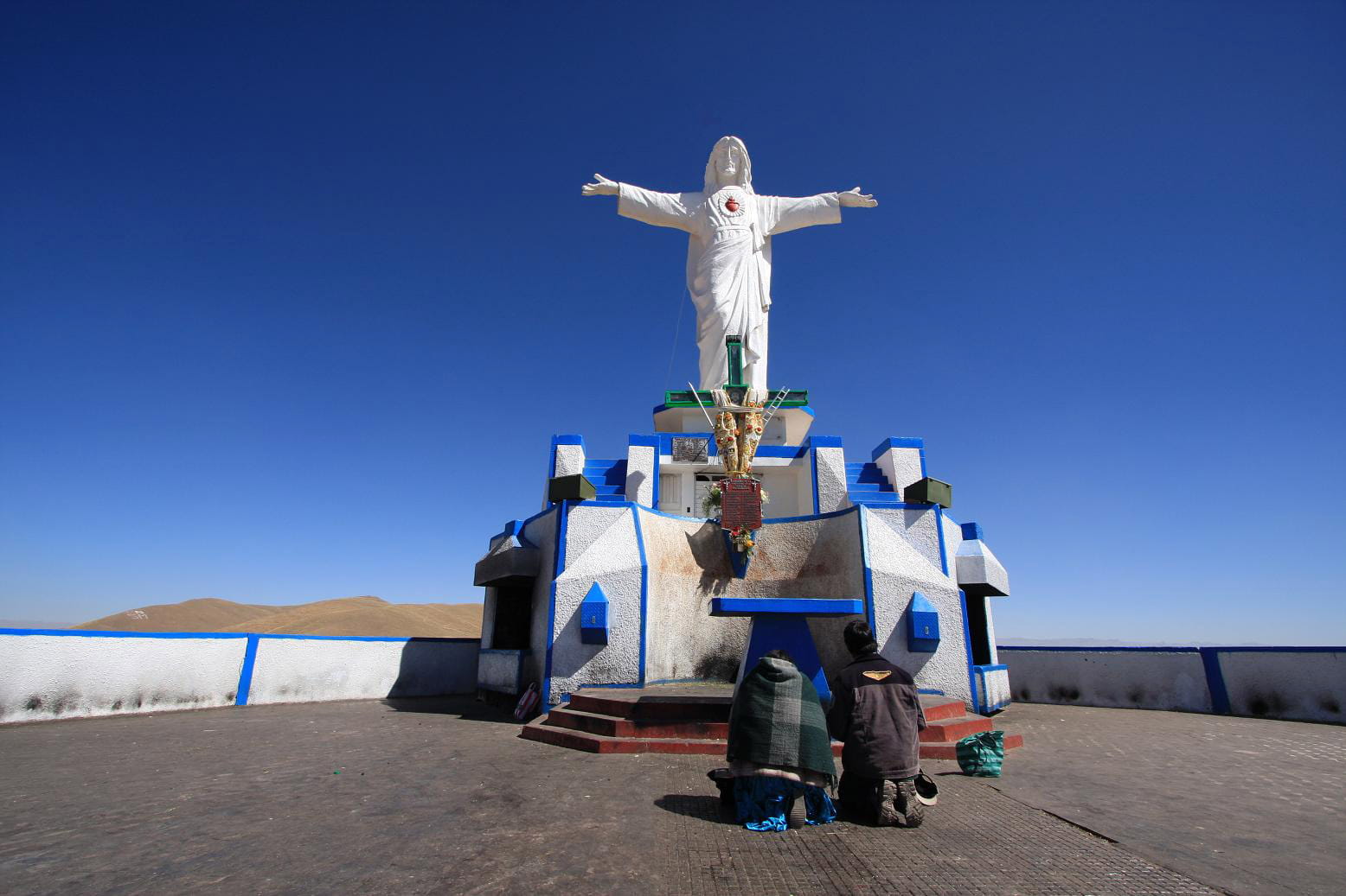 human representation, Juliaca, religion, belief, photos, outdoors, White Christ, airplane, art and craft, spirituality, crucifix, representation, Peru, HD Wallpaper