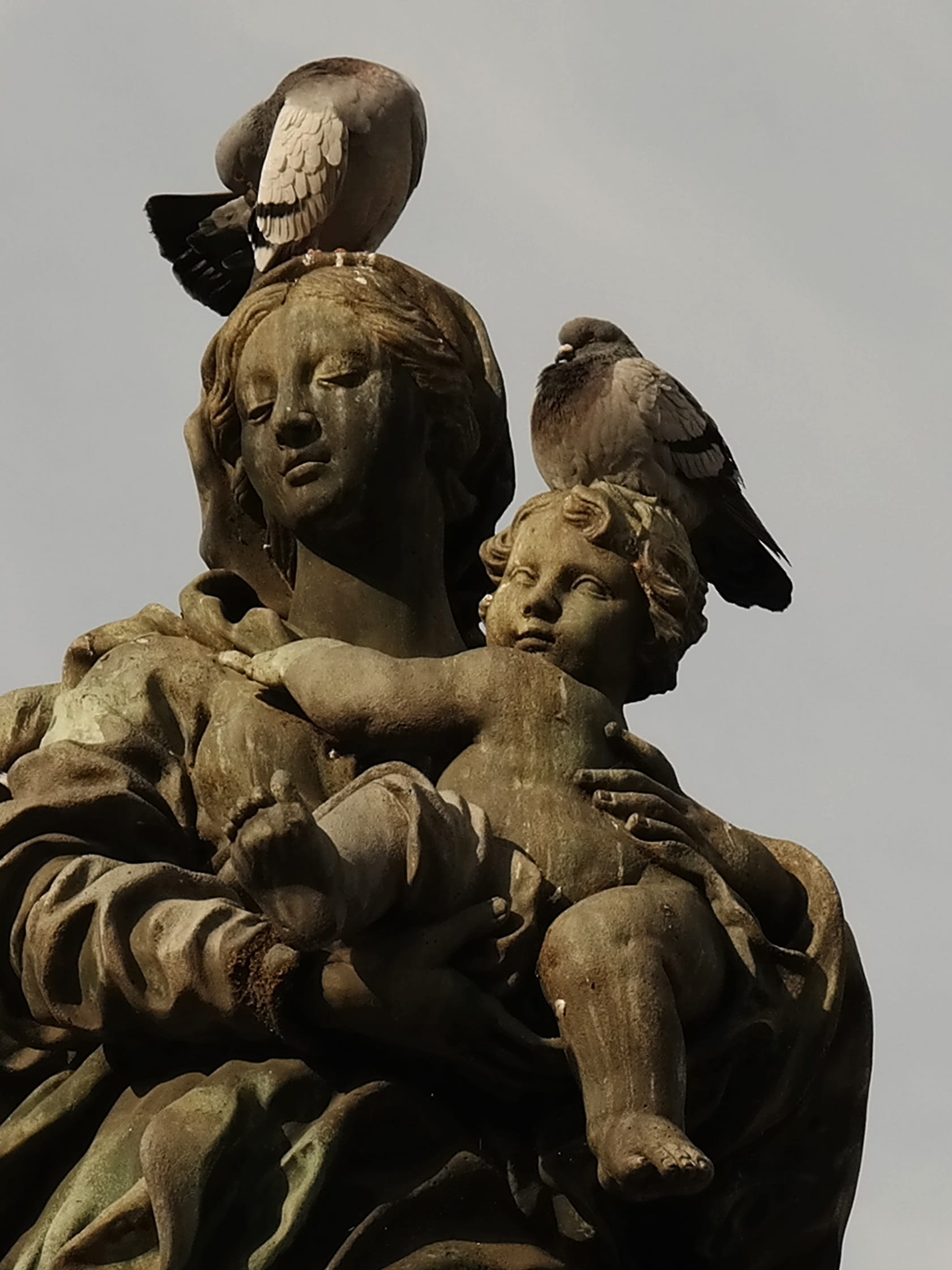 low angle view, gold, christ, craft, day, nature, monument, close-up, outdoors, virgin mary, stone, sky, mother of god, europe, representation, memorial, Phone HD Wallpaper