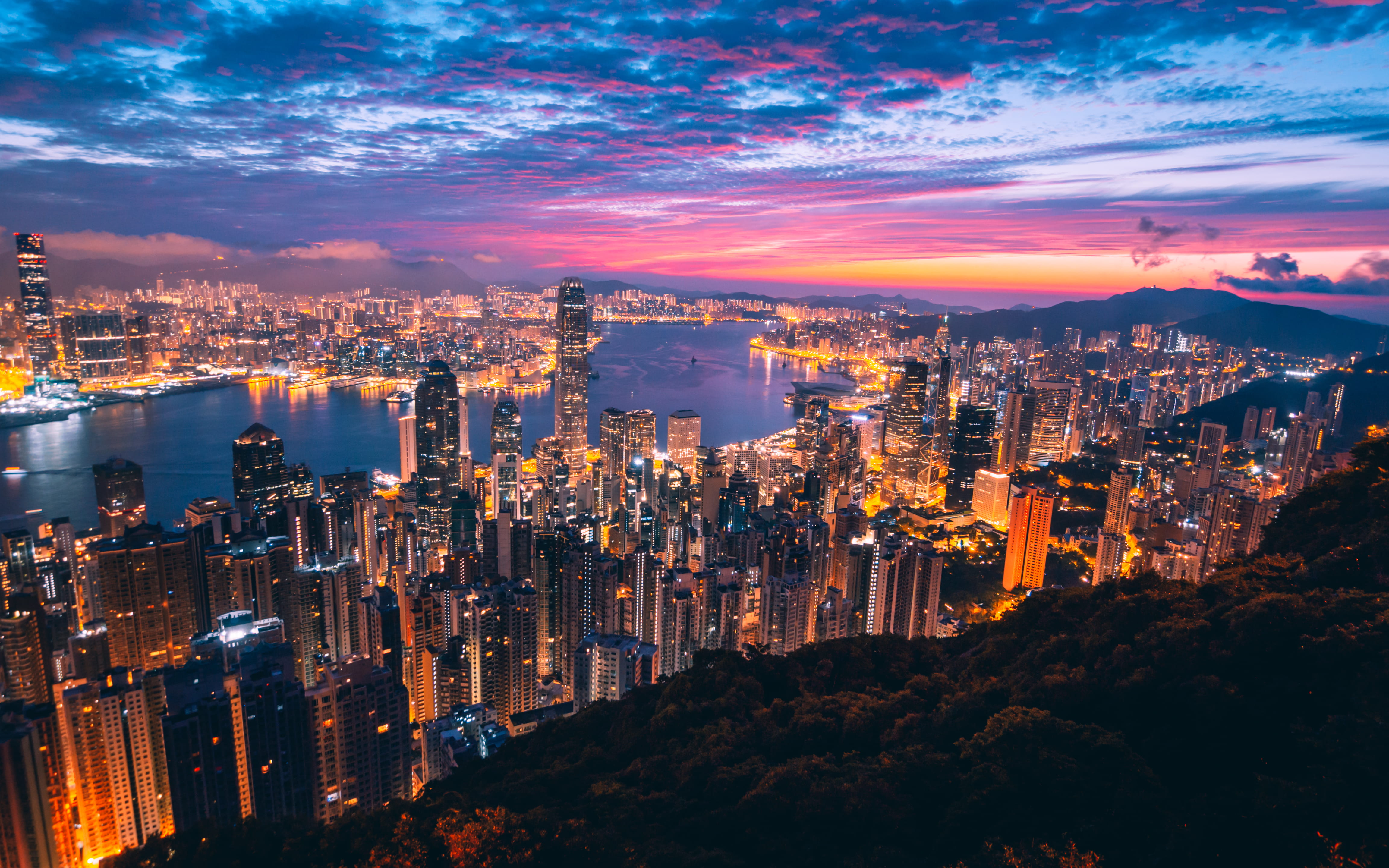 evening, light, colorful, outdoors, office building exterior, residential district, skyscraper, rock, landscape, crowded, night, cityscape, cliff, sky, HD Wallpaper
