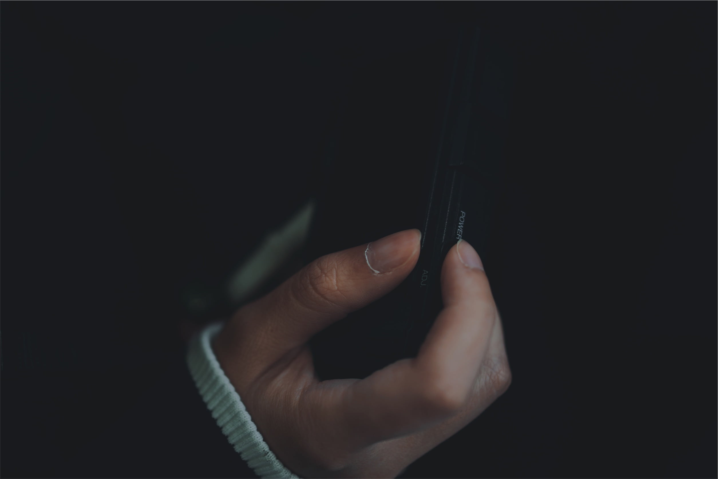 selective focus, plastic, holding, 1080P, hand, studio shot, human limb, nokia, lifestyles, copy space, person, dark, communication, smartphone, adults only, HD Wallpaper