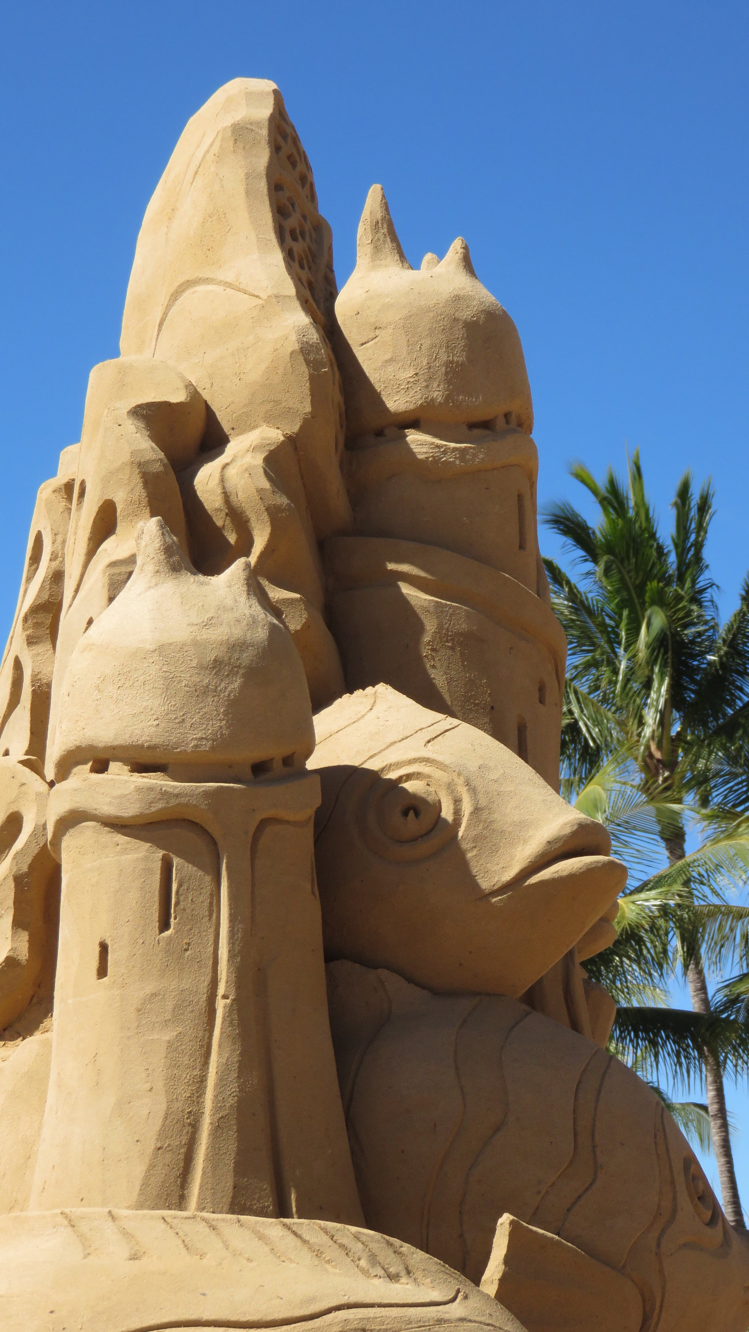 tourism, palm tree, ancient civilization, day, outdoors, sculpture, sunlight, build, architecture, male likeness, temples of Karnak, castle, coast, blue sky, Phone HD Wallpaper