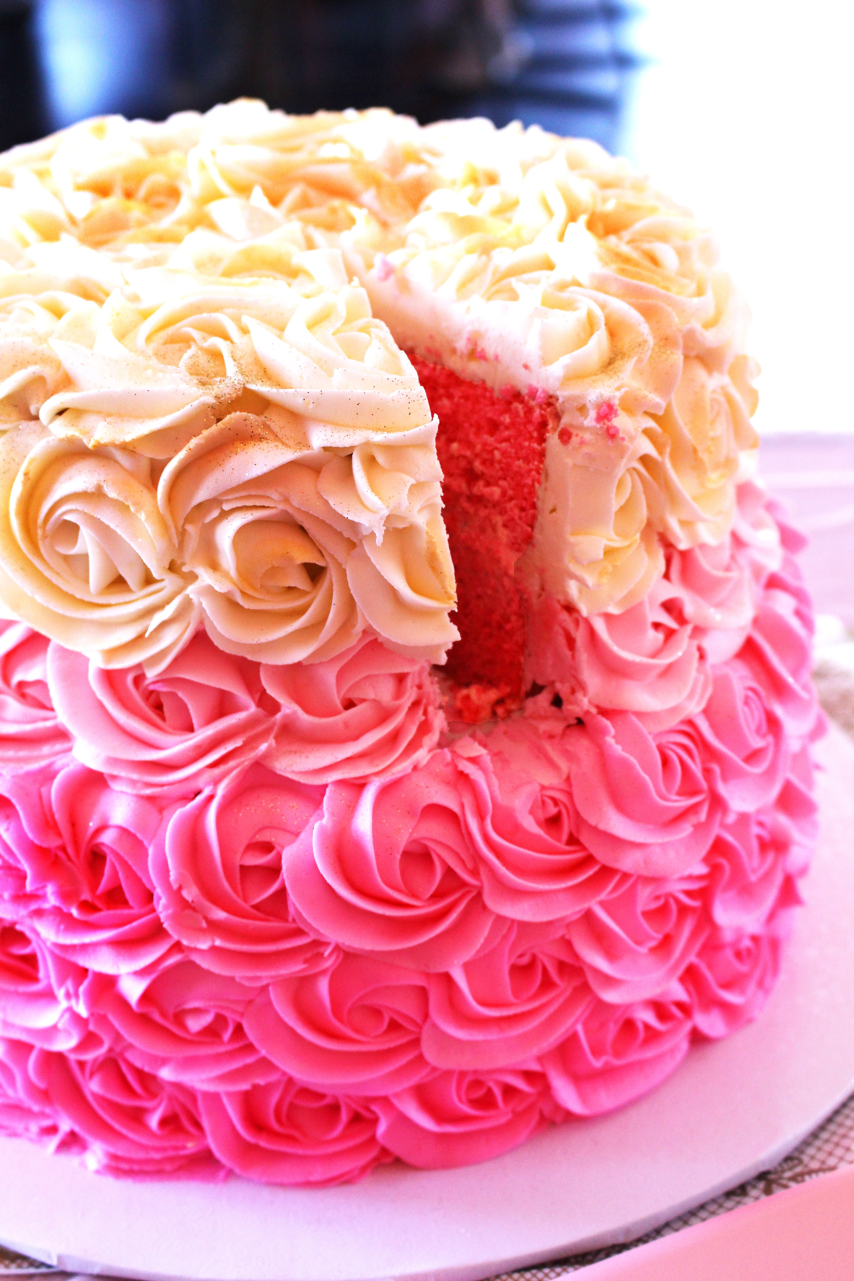 baby, party, baked, cake, freshness, sweet, shower, 5K, icing, delicious, baby shower, temptation, cute, ready-to-eat, beige, rose - flower, celebration, Phone HD Wallpaper