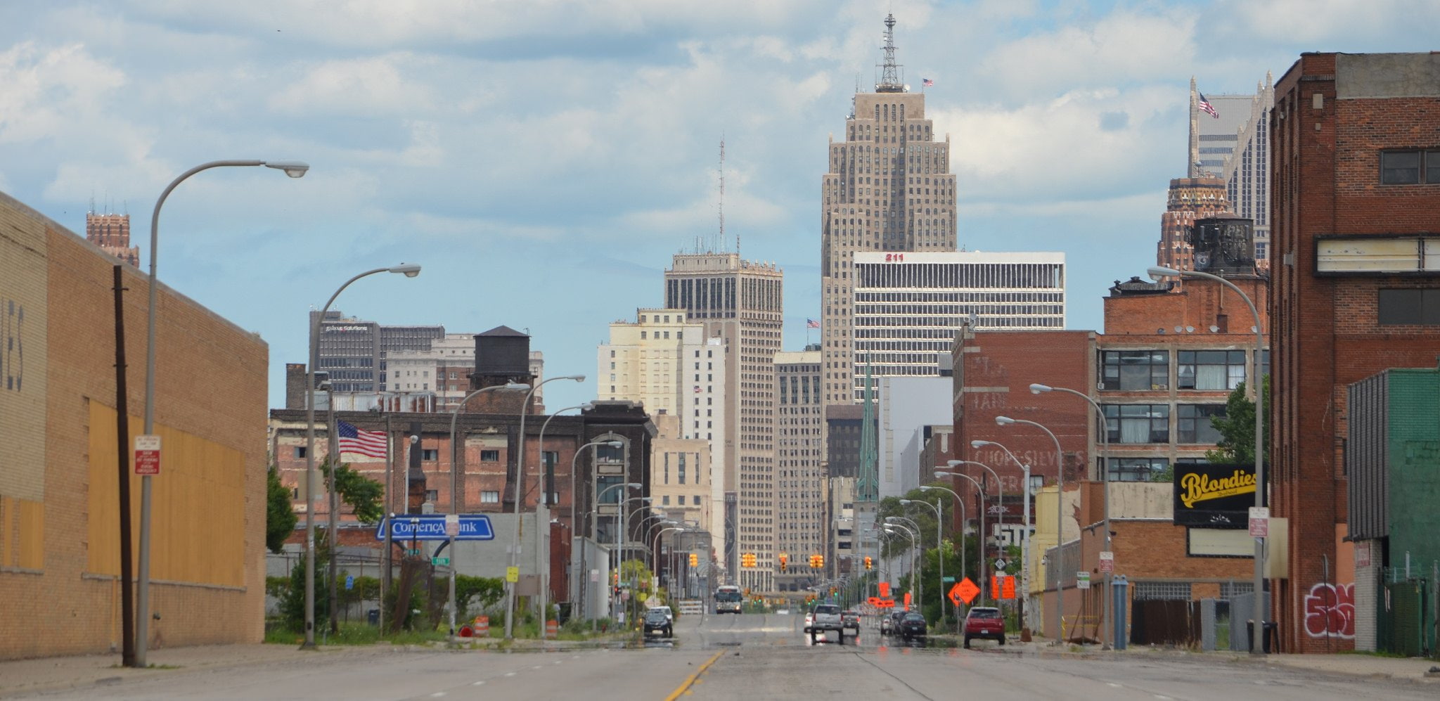 oakland, cities, towers, stores, ford, city, downtown, storehouses, michigan, chrysler, architecture, offices, usa, art, 1080P, port, bridges, monorail, HD Wallpaper