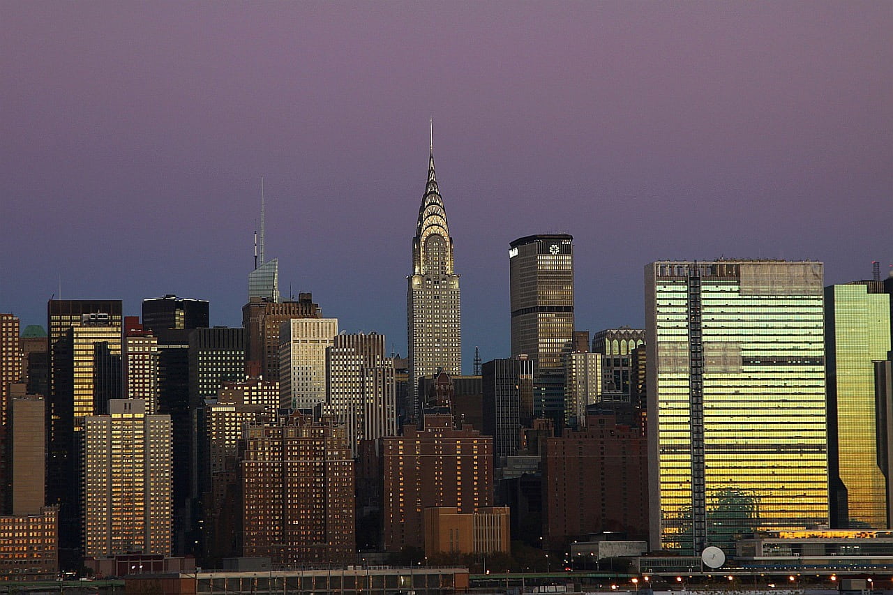 no people, spire, tower, famous Place, building, new York City, morning, sunrise, residential district, office, city, chrysler, travel destinations, office building exterior, HD Wallpaper