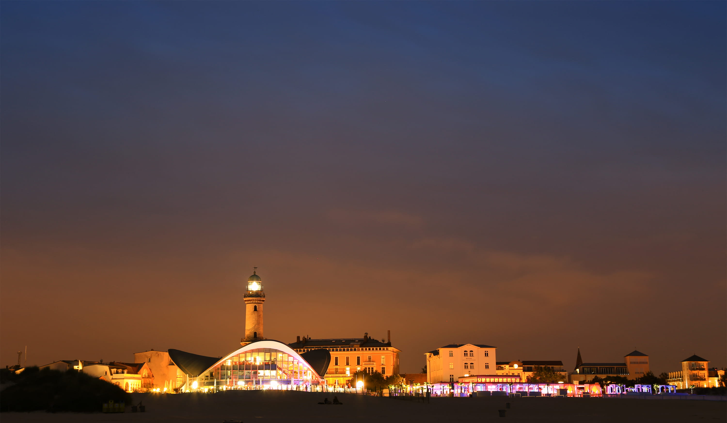 night, lights, warnemünde, dome, government, building exterior, sunset, long exposure, city, water, evening, sky, nightshot, outdoors, nature, tourism, HD Wallpaper