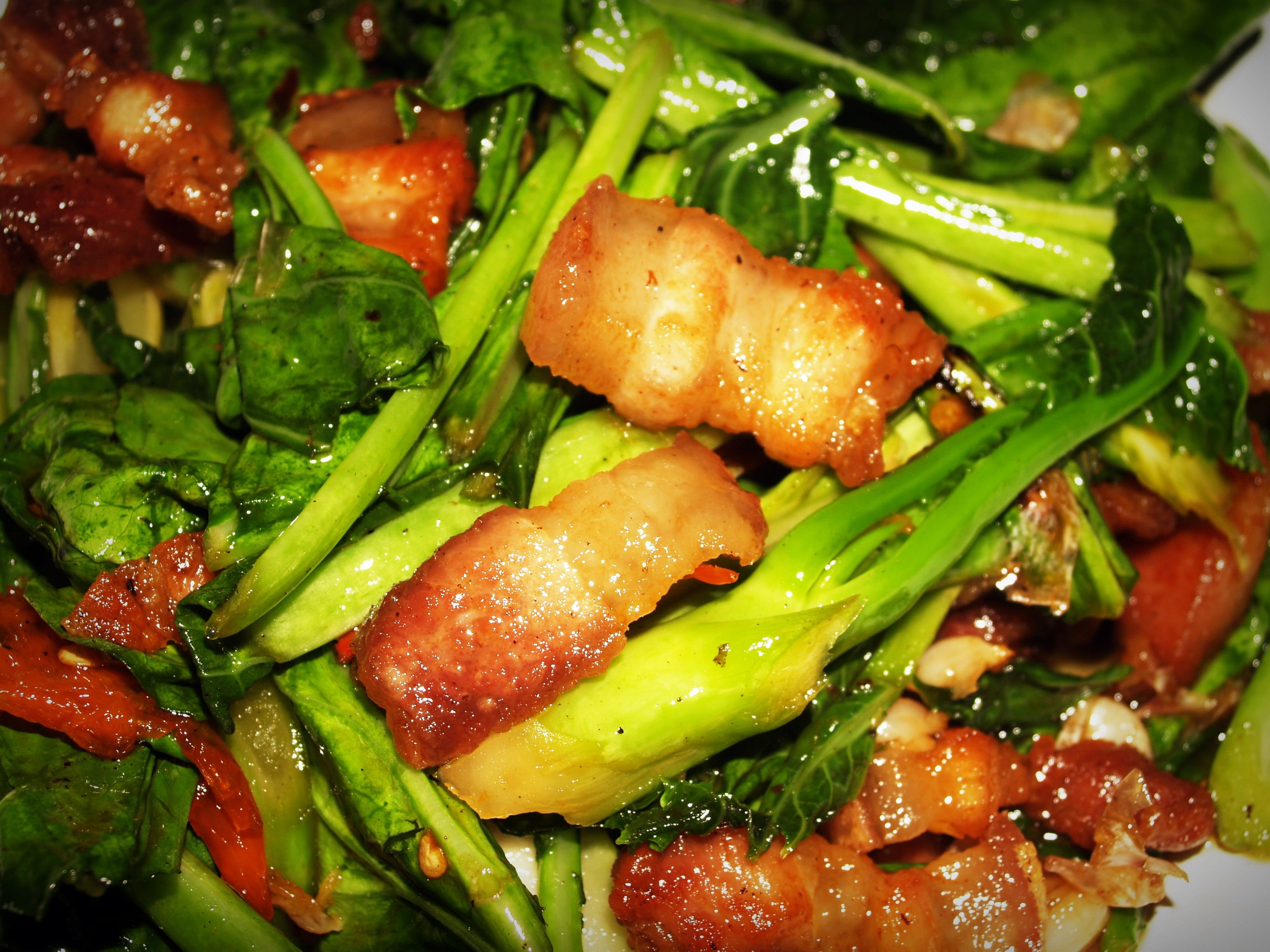 thailand, healthy eating, white, chinese, garlic, stir-fried, yummy, crispy, yellow, diet, chili, fresh, backgrounds, cuisine, close-up, full frame, pork, HD Wallpaper