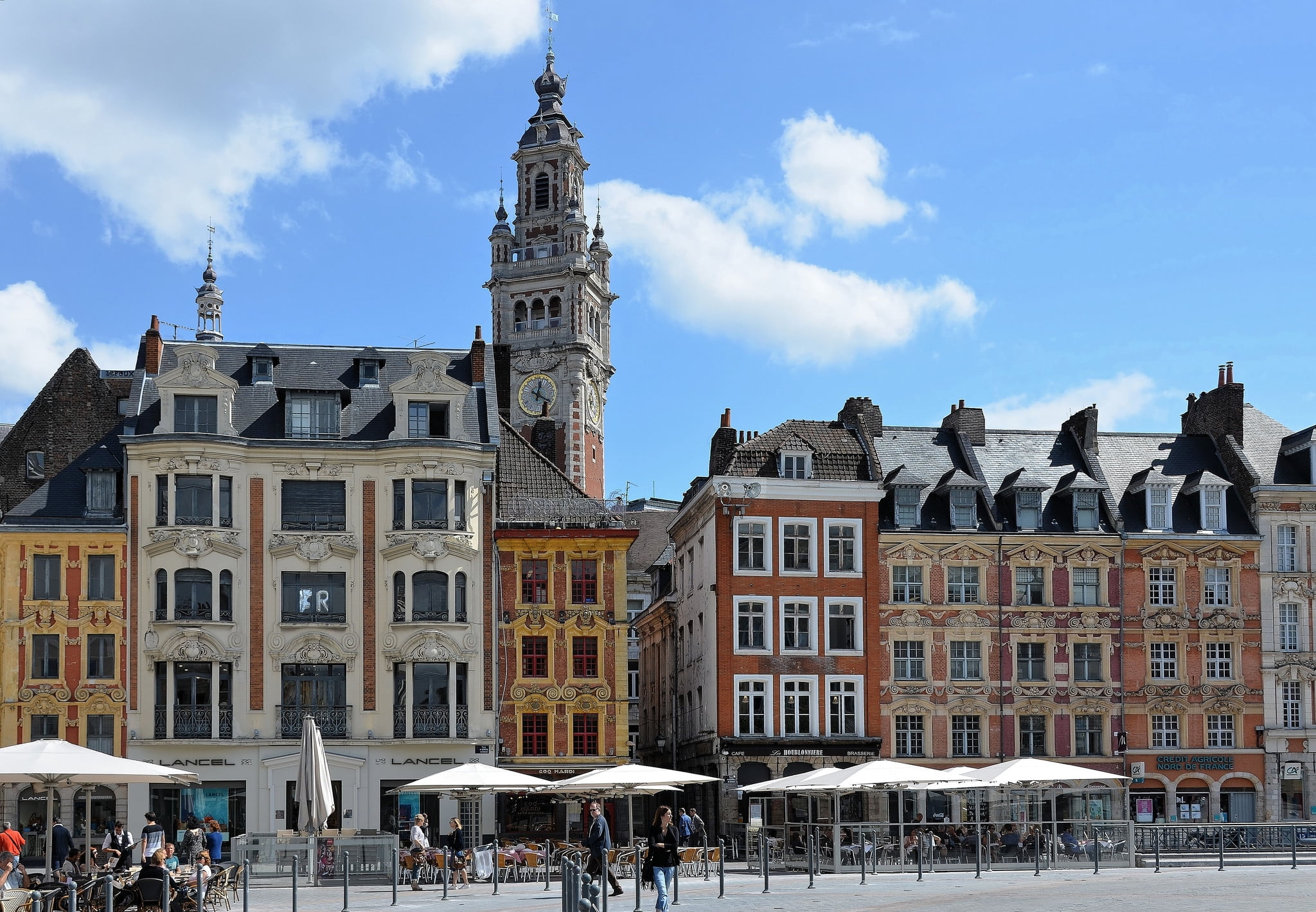 travel, group of people, France, incidental people, tower, outdoors, crowd, sky, cloud - sky, architecture, city, large group of people, 1080P, tourism, HD Wallpaper