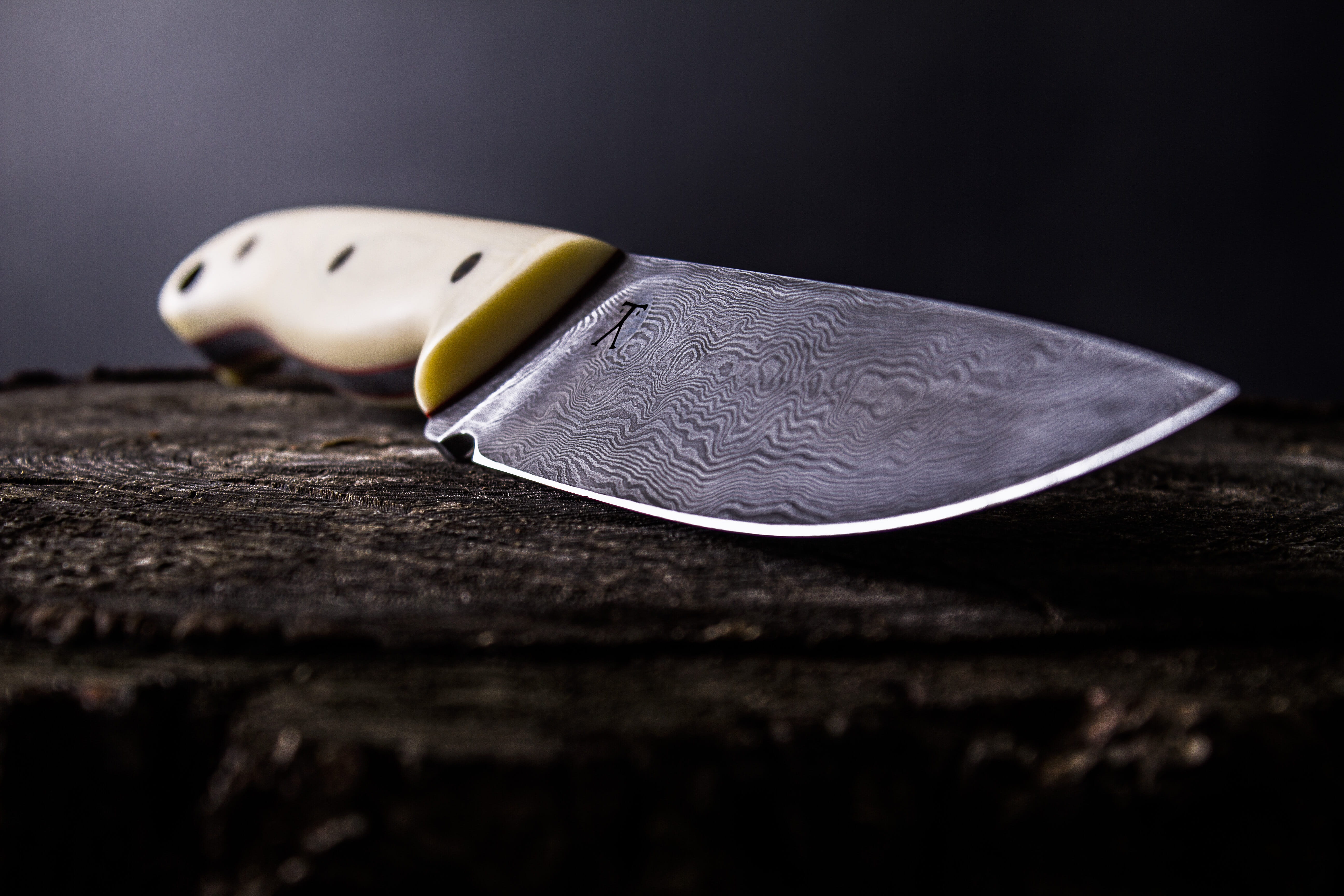 food, table, indoors, knife, still life, art, silver colored, sports equipment, technology, close-up, studio shot, food and drink, security, single object, HD Wallpaper