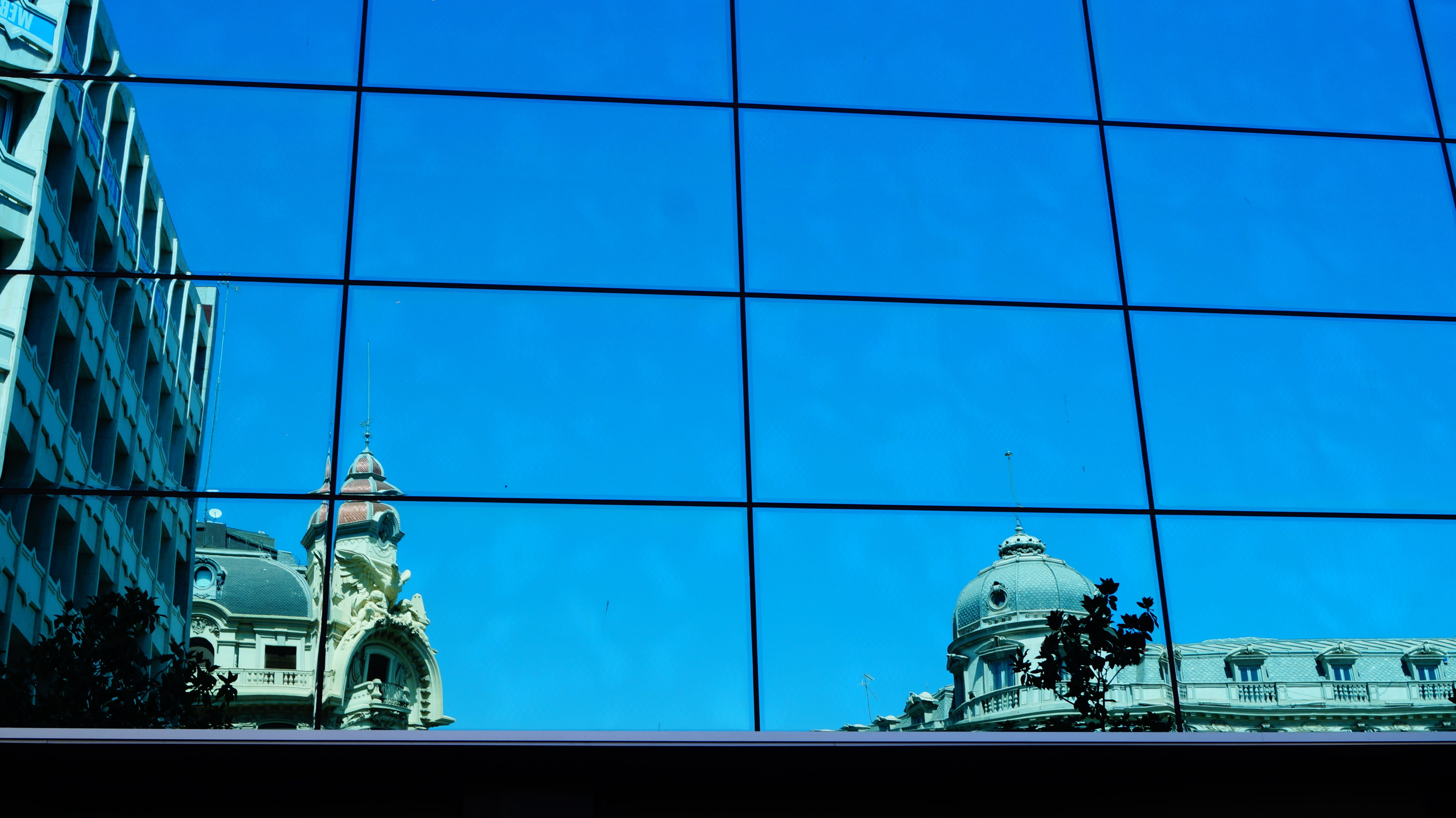no people, blue, pattern, outdoors, building exterior, reflection, building, low angle view, august, office building exterior, glass - material, architecture, HD Wallpaper