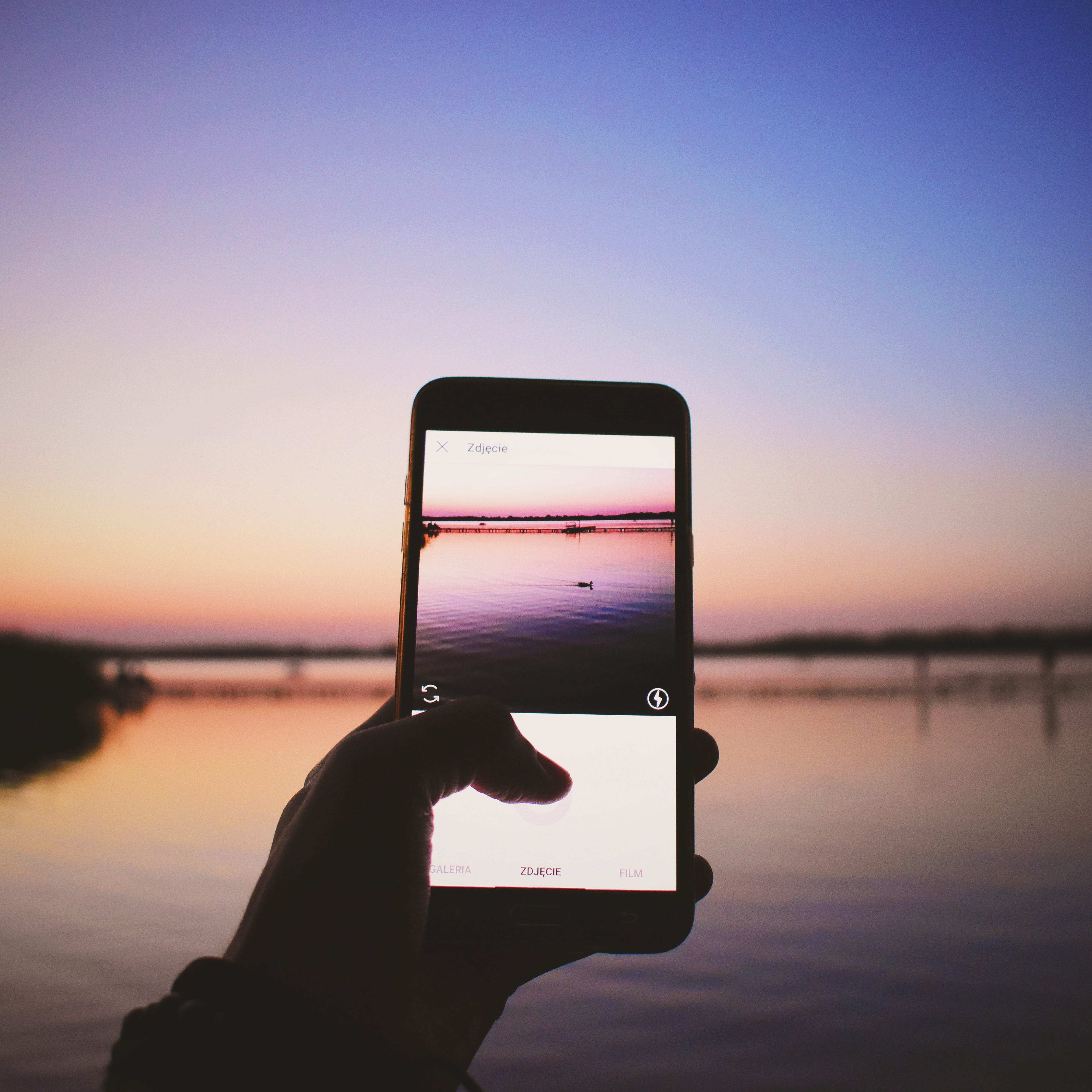 water, portable information device, human body part, mobile photography, communication, landscape, smartphone, kiosk, mobile phone, technology, sunset, Phone HD Wallpaper