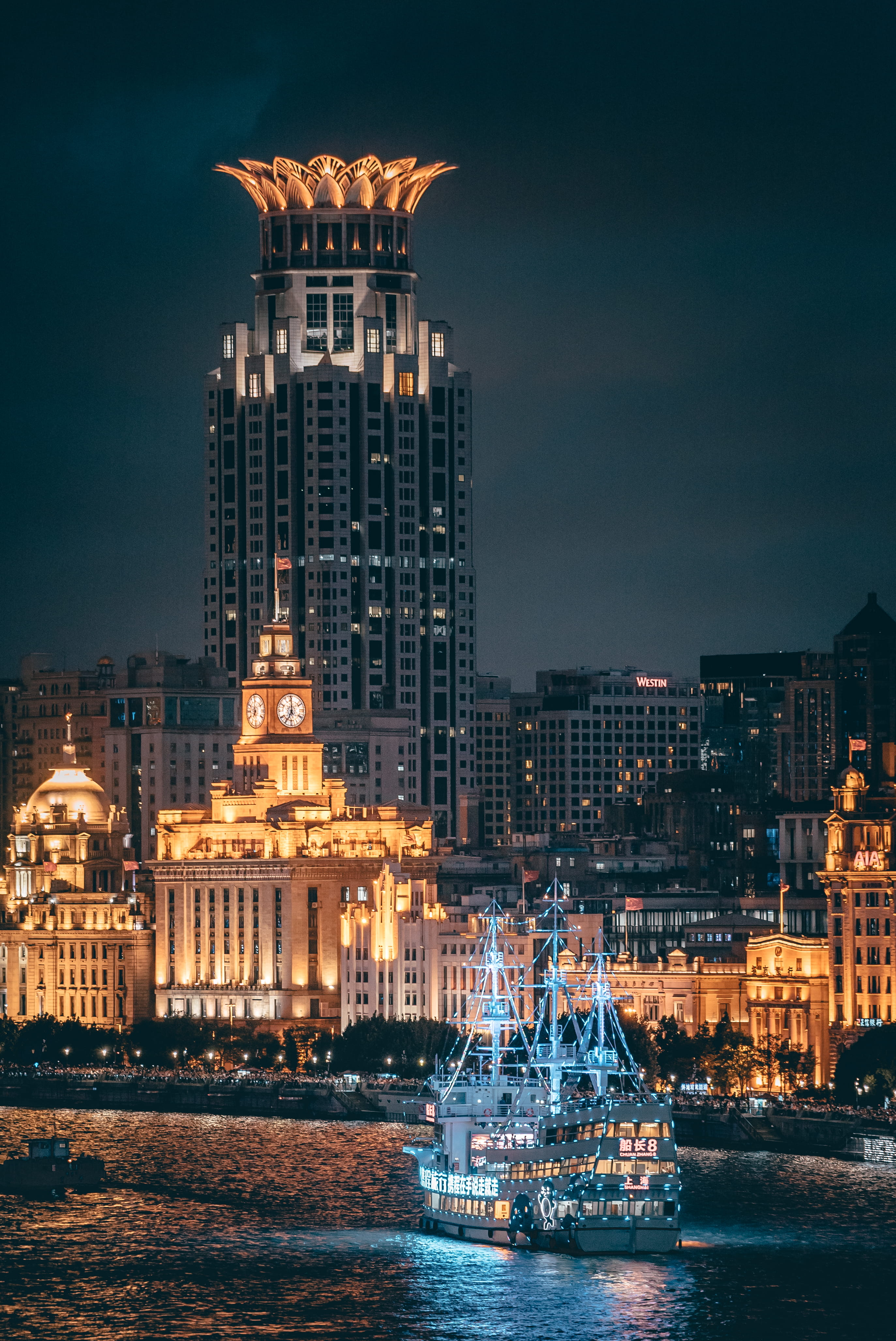 tourist, person, urban Skyline, harbor, evening, journey, ocean, vacations, big, sail, travel Destinations, built Structure, water, illuminated, building Exterior, Phone HD Wallpaper