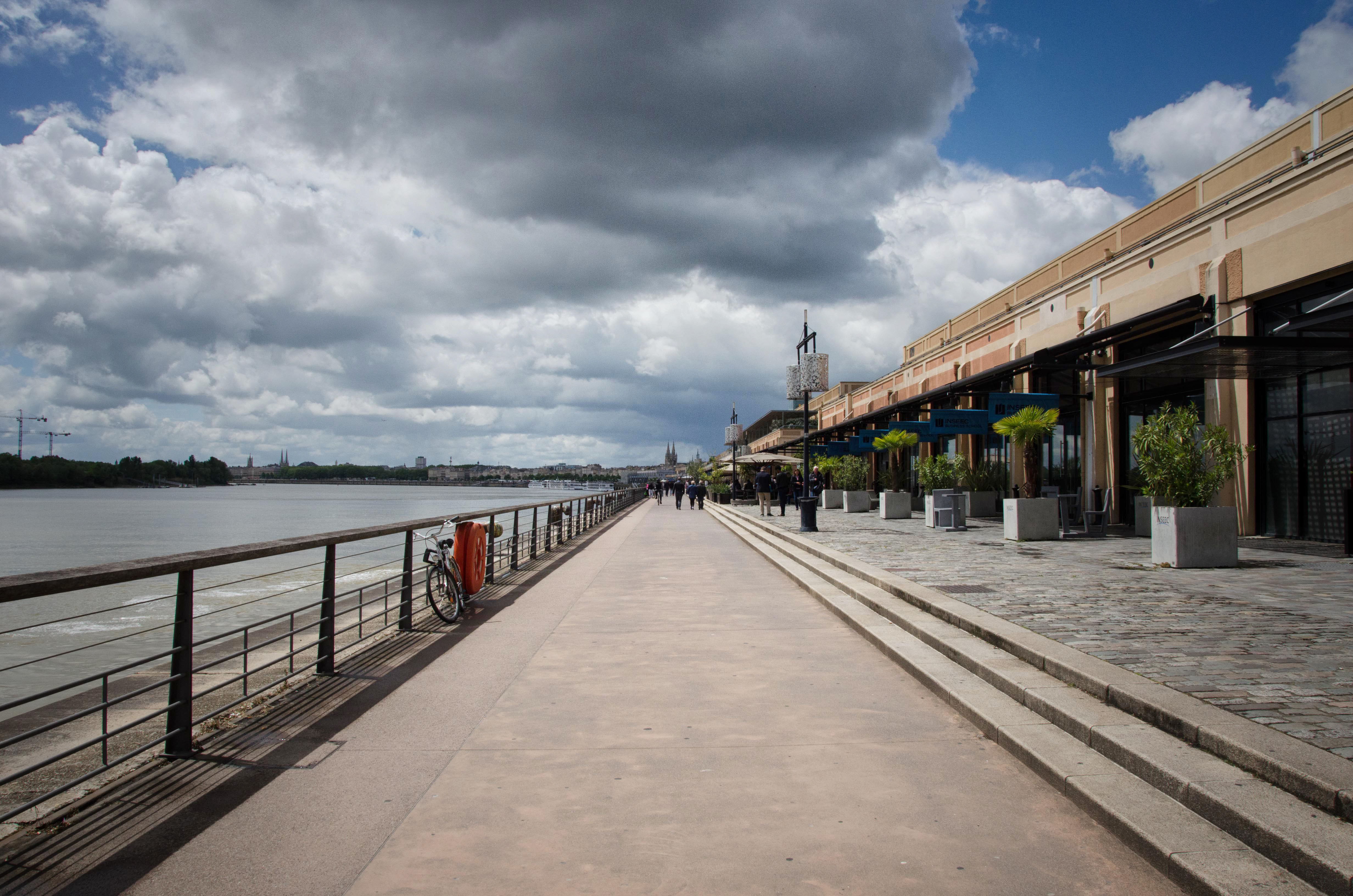 garonne, france, no people, sky, 4K, water, day, direction, quai, city, long, connection, building exterior, cloud - sky, bridge, tree, promenade, outdoors, HD Wallpaper