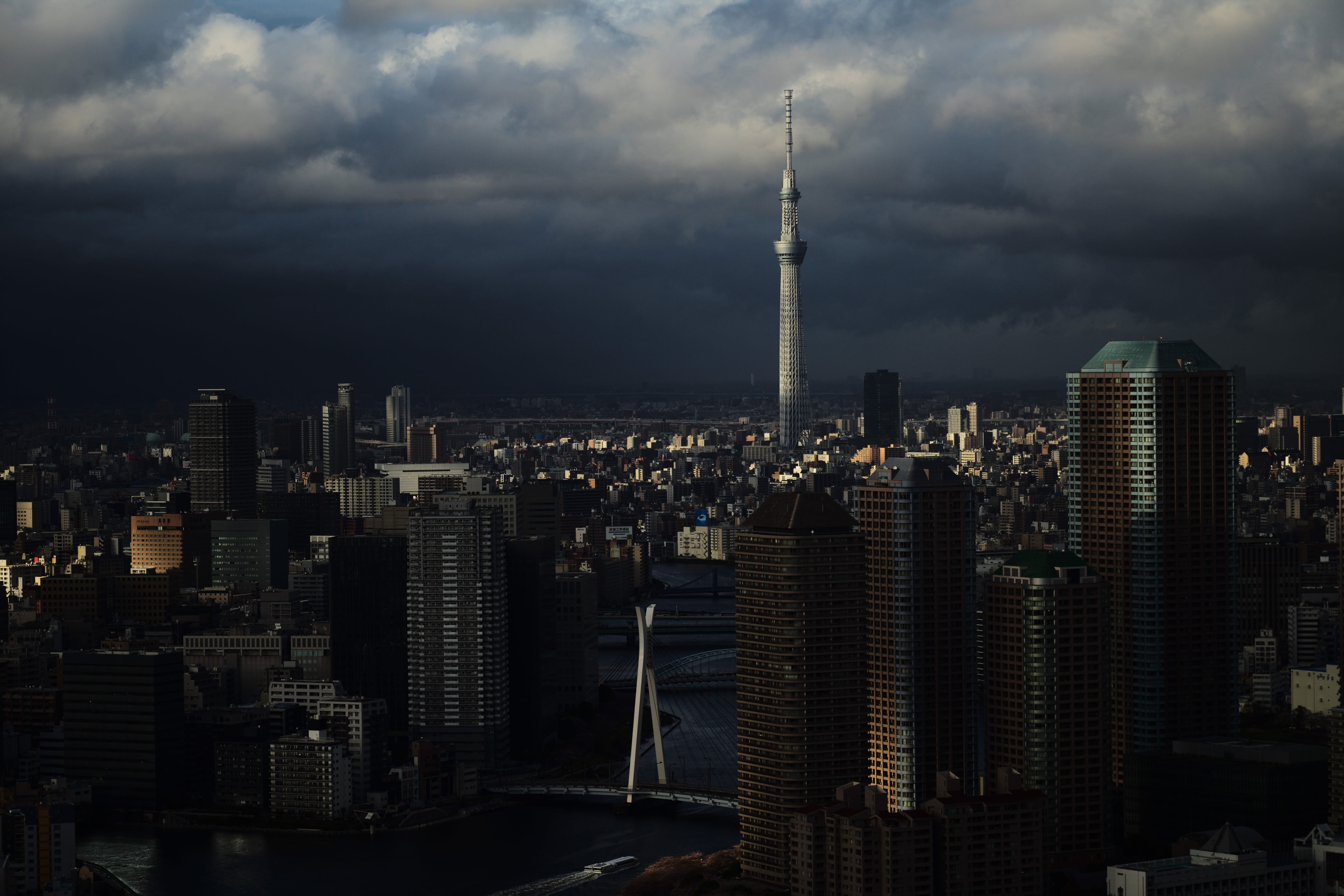 cloudy, office building exterior, tokyo sky tree, landscape photography, tall - high, financial district, tower, 5K, built structure, architecture, modern, HD Wallpaper