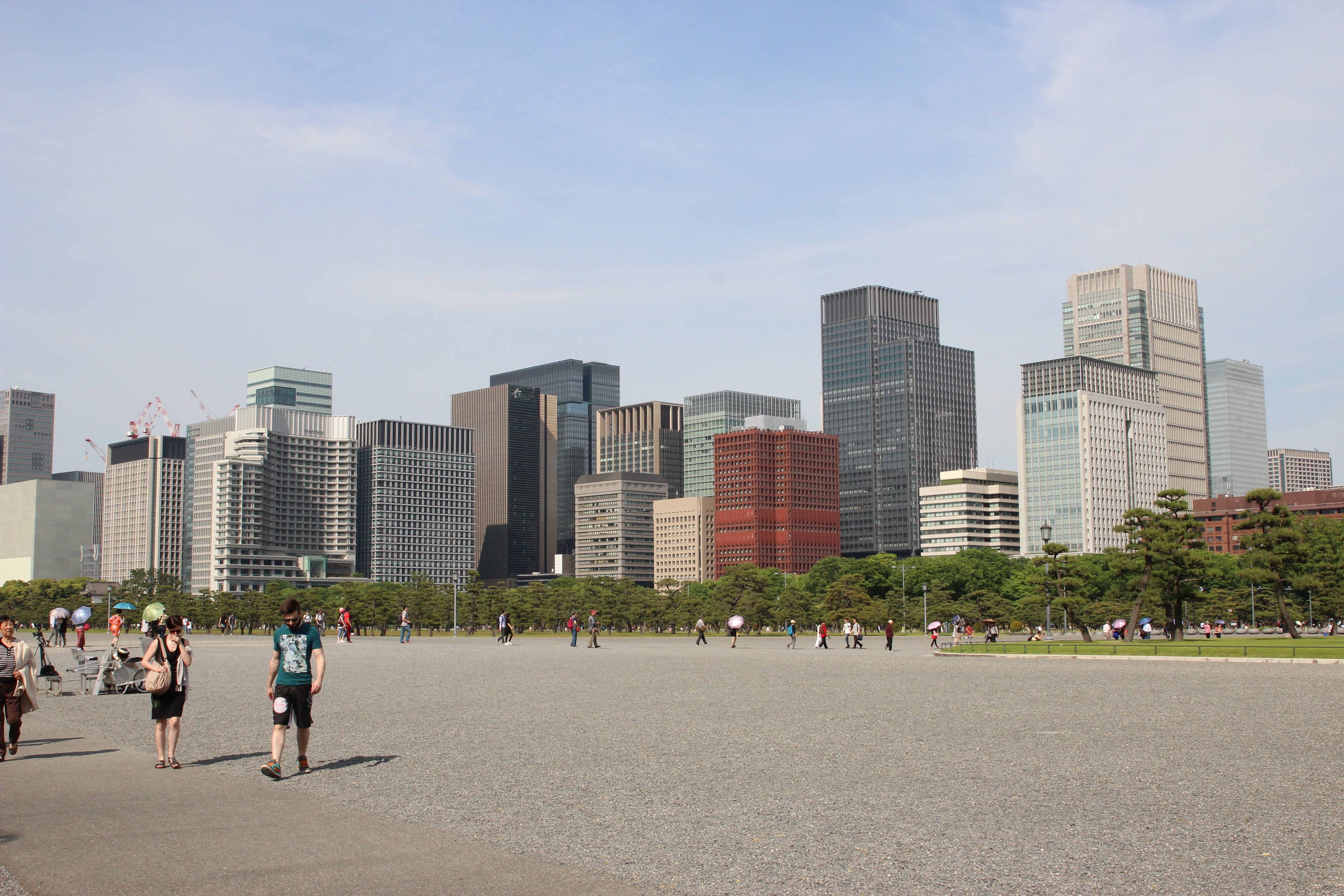 rise, modern, park, crowd, urban skyline, office, cityscape, architecture, daytime, day, built structure, people, skyscrapers, nature, asia, city, men, HD Wallpaper