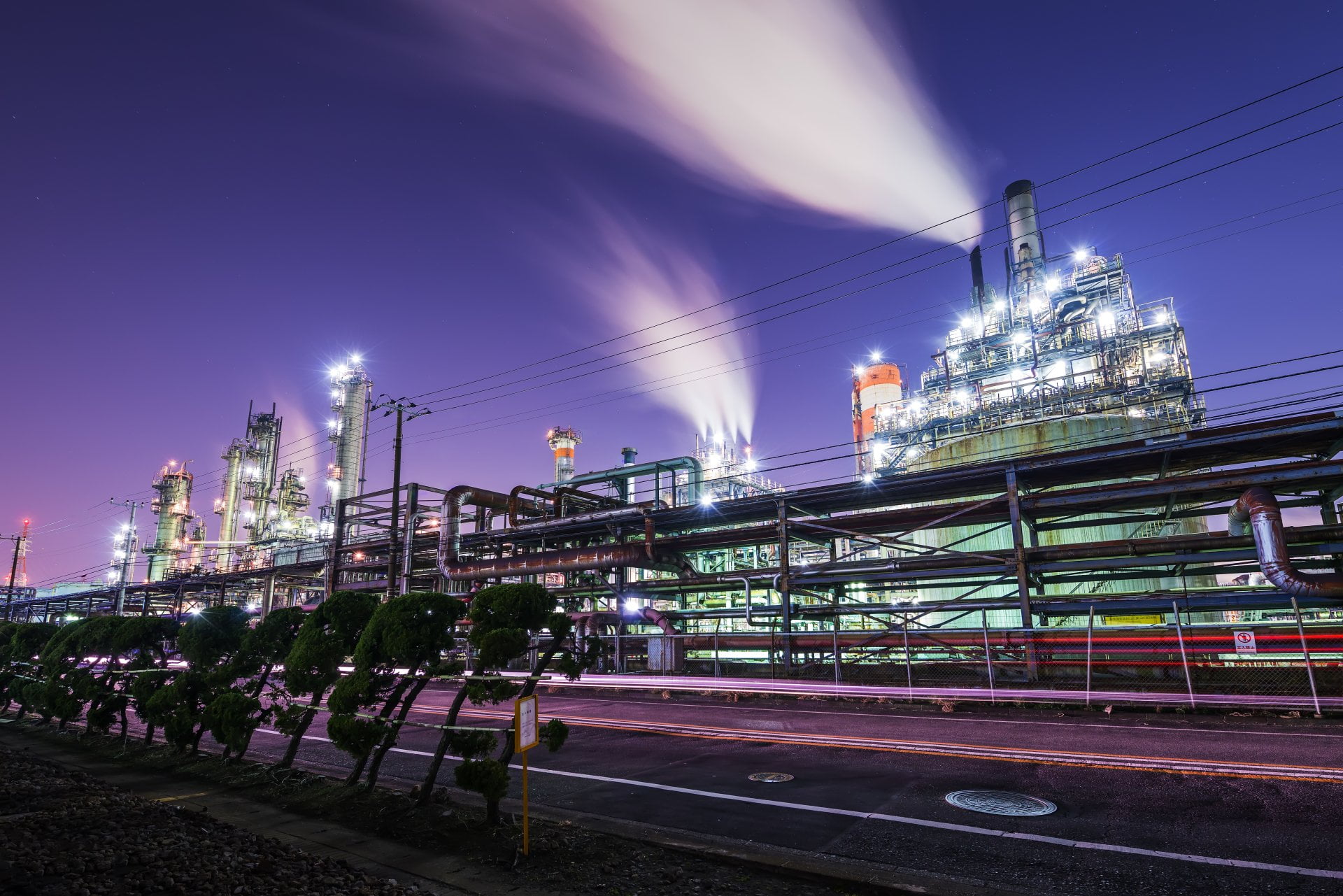 sky, Smoke, built structure, transportation, Japan, Factory, outdoors, fuel and power generation, pollution, cloud - sky, Man Made, cable, technology, Yokohama, HD Wallpaper