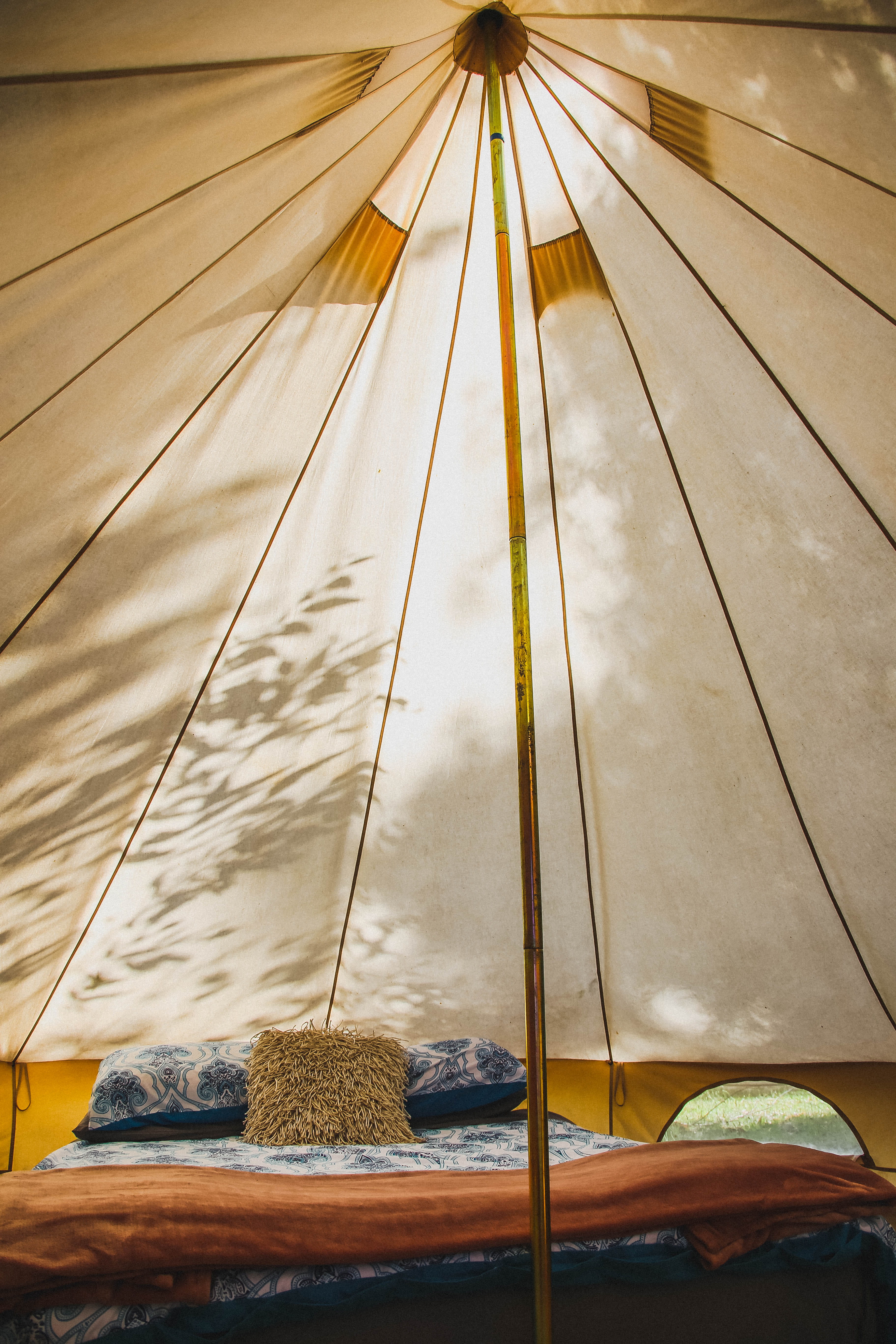 tile, high angle view, bed, parasol, umbrella, yellow, still life, scenic, camping, beige, outdoors, wood - material, tent, creativity, transportation, Phone HD Wallpaper