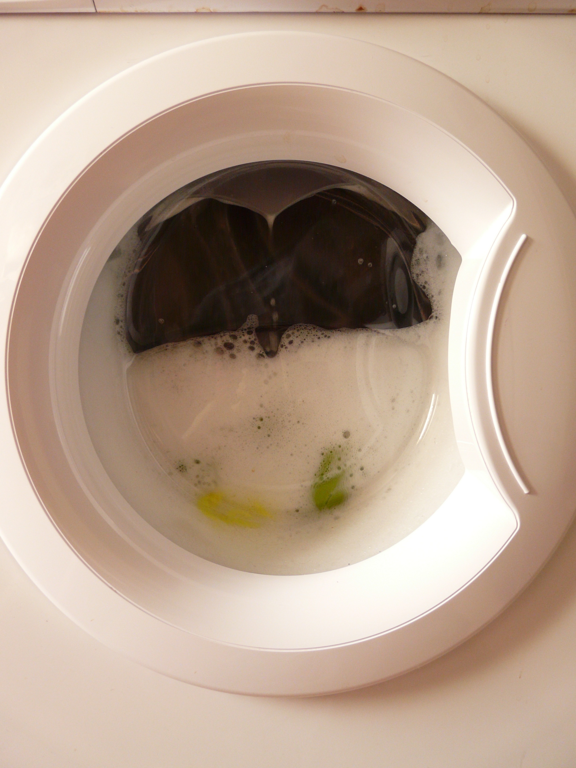 load, appliance, white color, water, crockery, front, food and drink, luke, white, food, wash, wellbeing, machine, foam, shape, no people, smell, household equipment, Phone HD Wallpaper