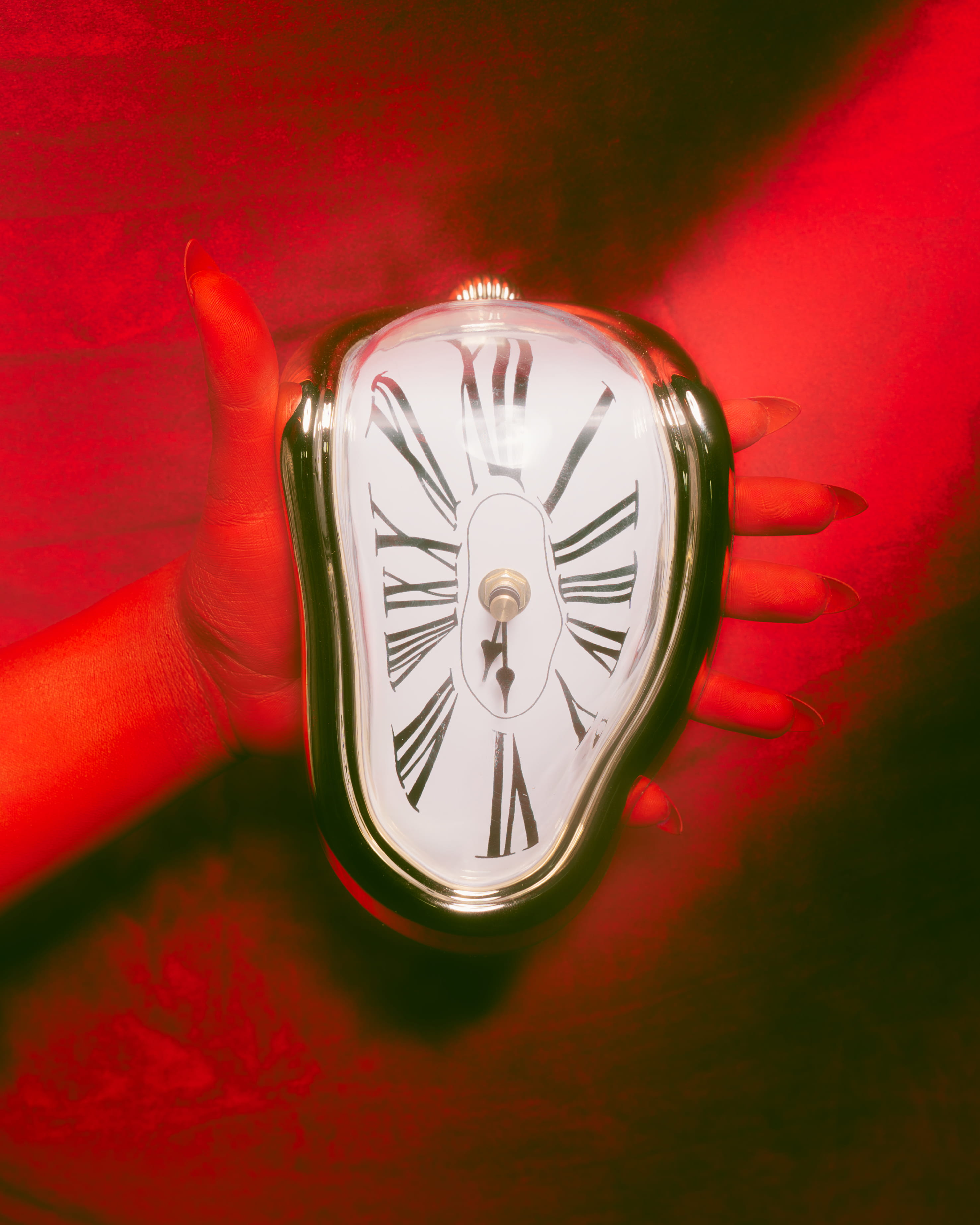 2K, clock face, clock tower, digital watch, red, roman, time, hand, tower, building, roman numeral, metal, wall - building feature, compass, architecture, Phone HD Wallpaper
