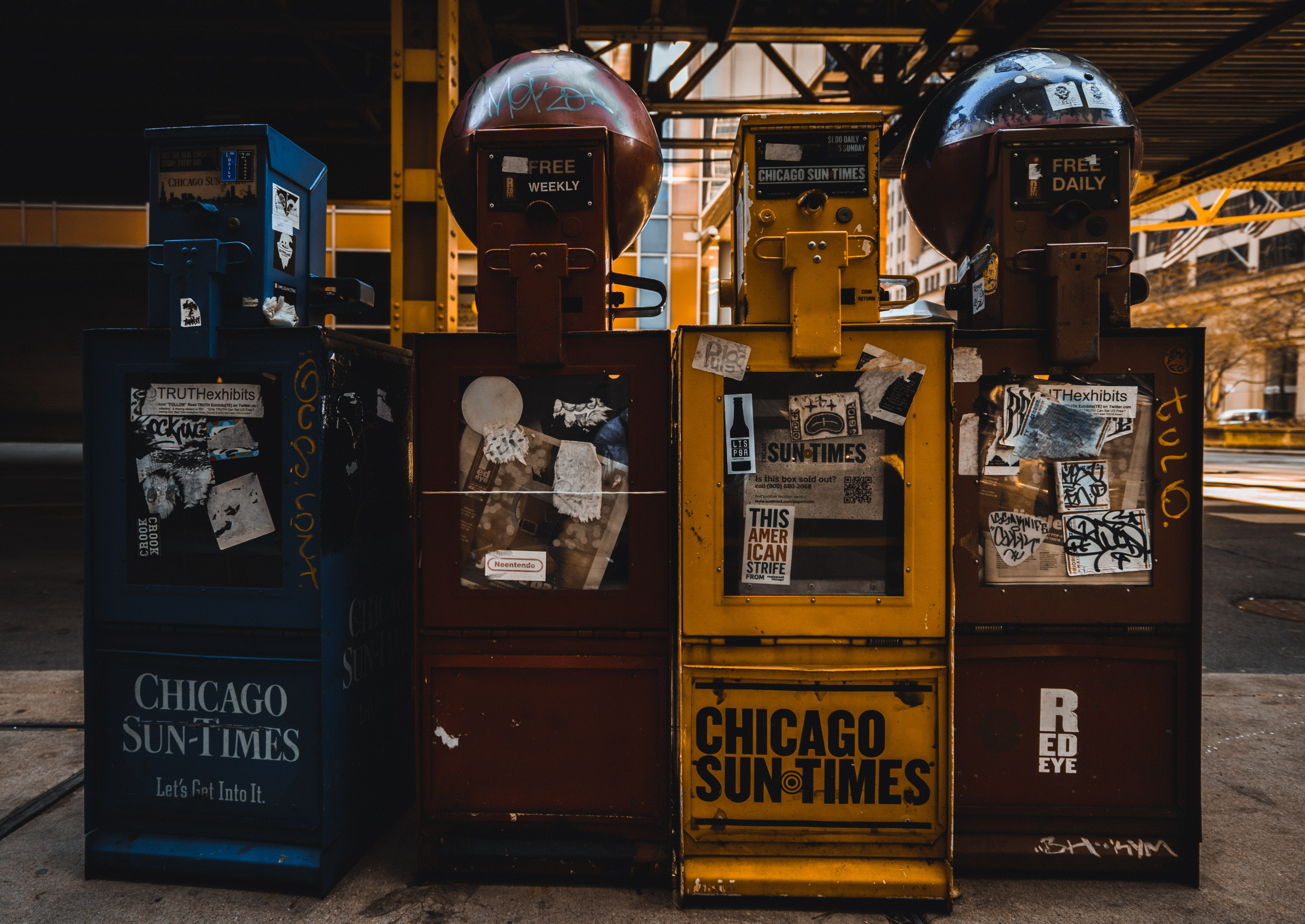 day, reinforcement steel, text, four, newspaper, no people, communication, industry, western script, retail, store, graffiti, 5K, downtown, vending machine, HD Wallpaper