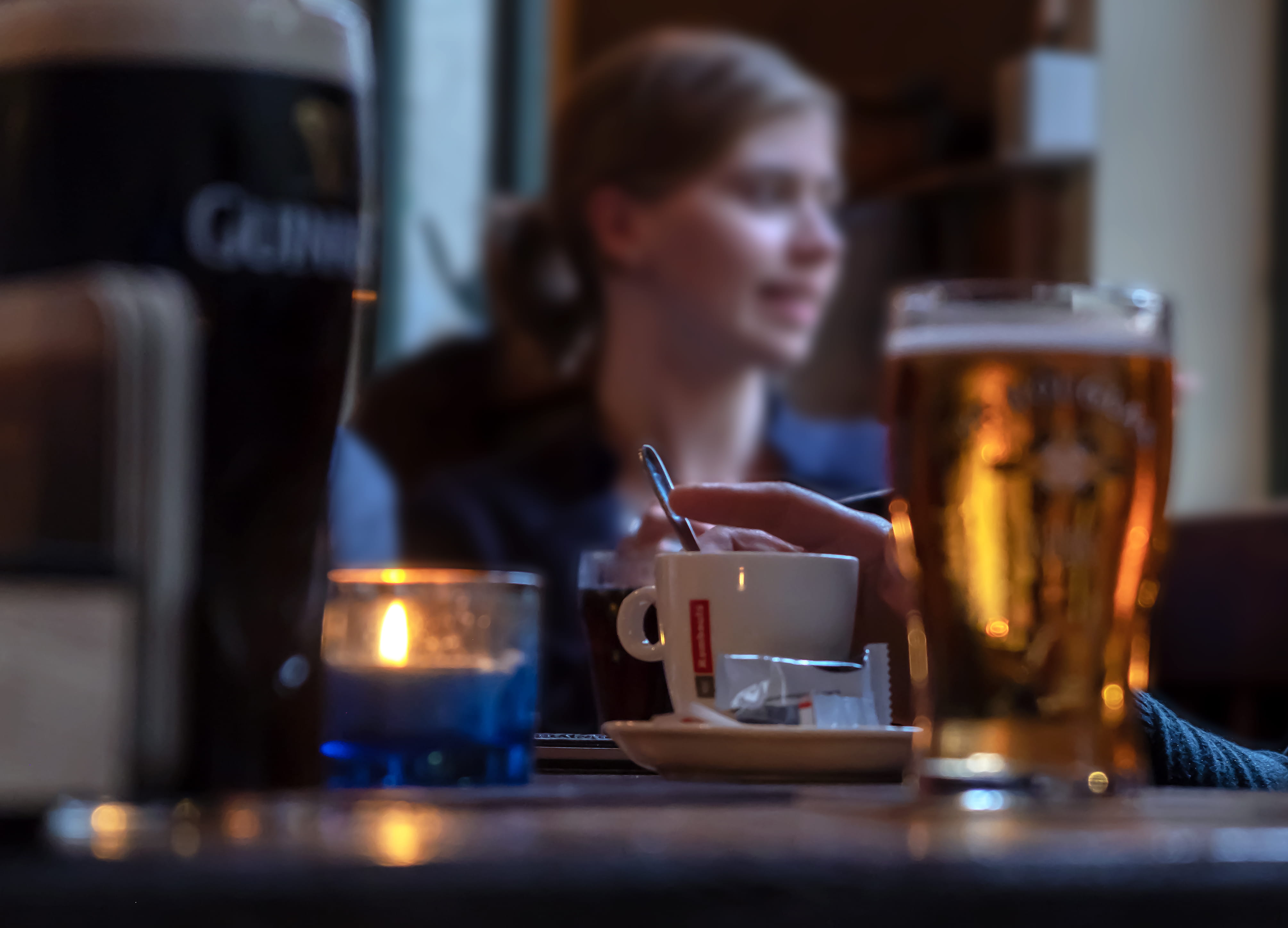 table, refreshment, headshot, adult, drink, coffee, woman, beer, restaurant, beverage, belgium, chair, indoors, holding, stir, pint glass, technology, beer glass, HD Wallpaper